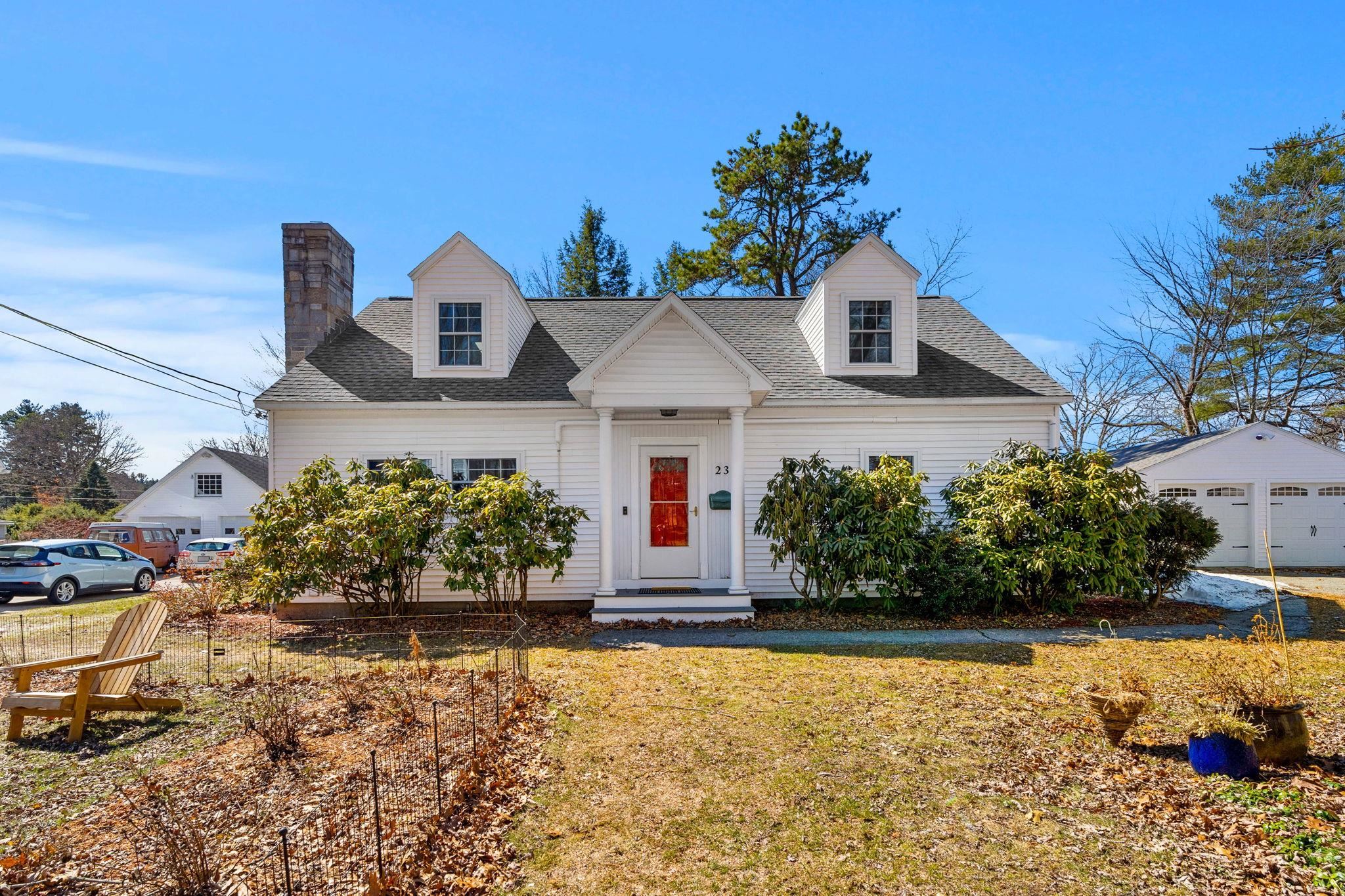 23 Eastman St, Nashua, NH 03060