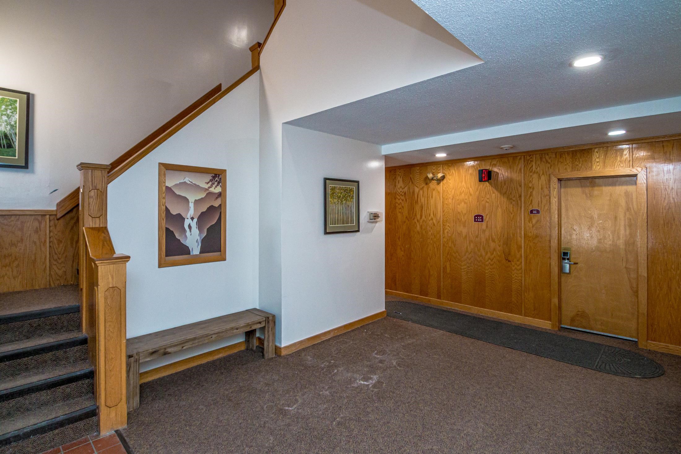 9F River Run Dr, Bartlett, NH 03838
