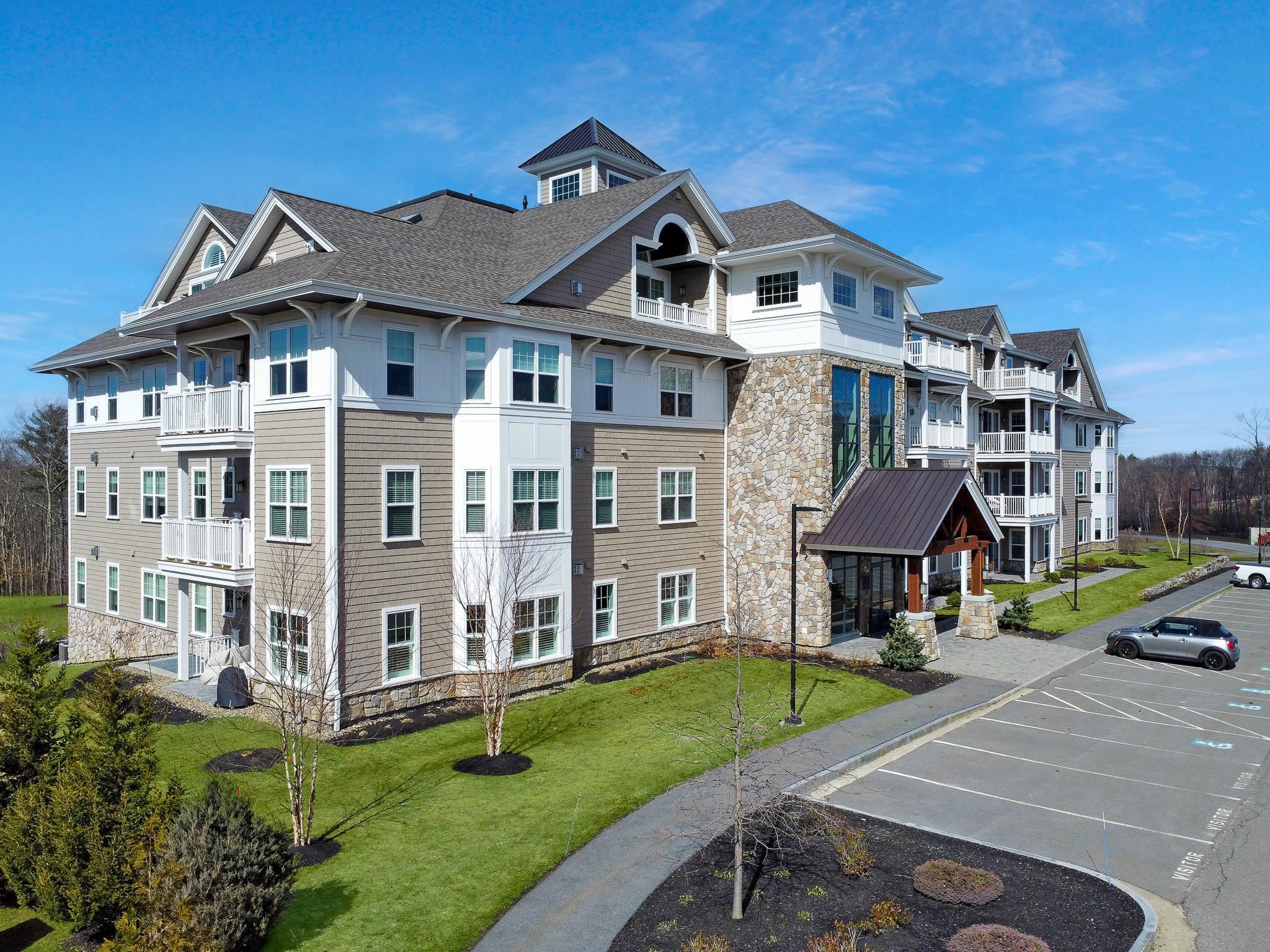 7 Longview Dr, Atkinson, NH 03811