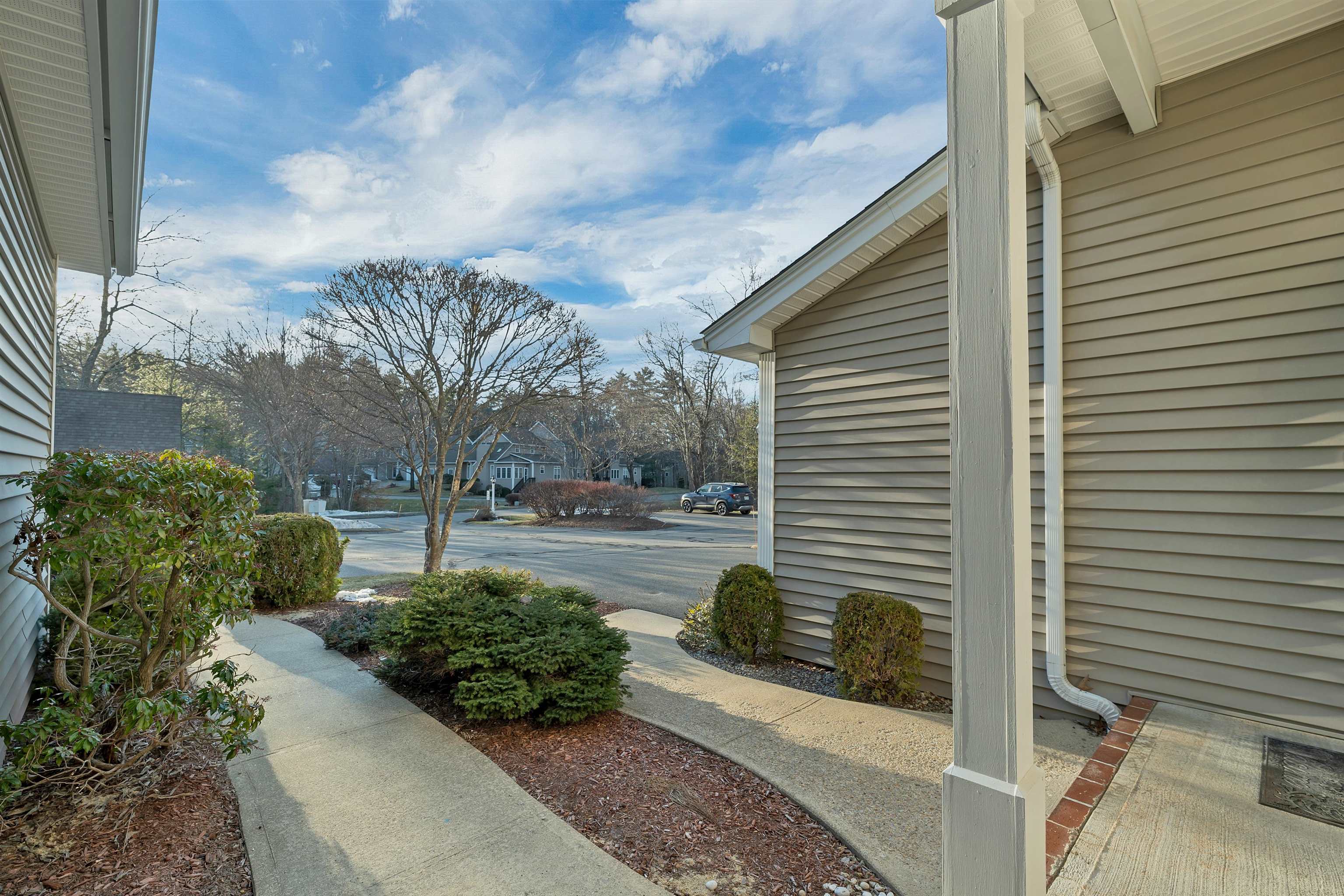 Homes for sale in Bedford, NH | 19 Summer Snow Ln, Bedford, NH 03110 | MLS# 5080076