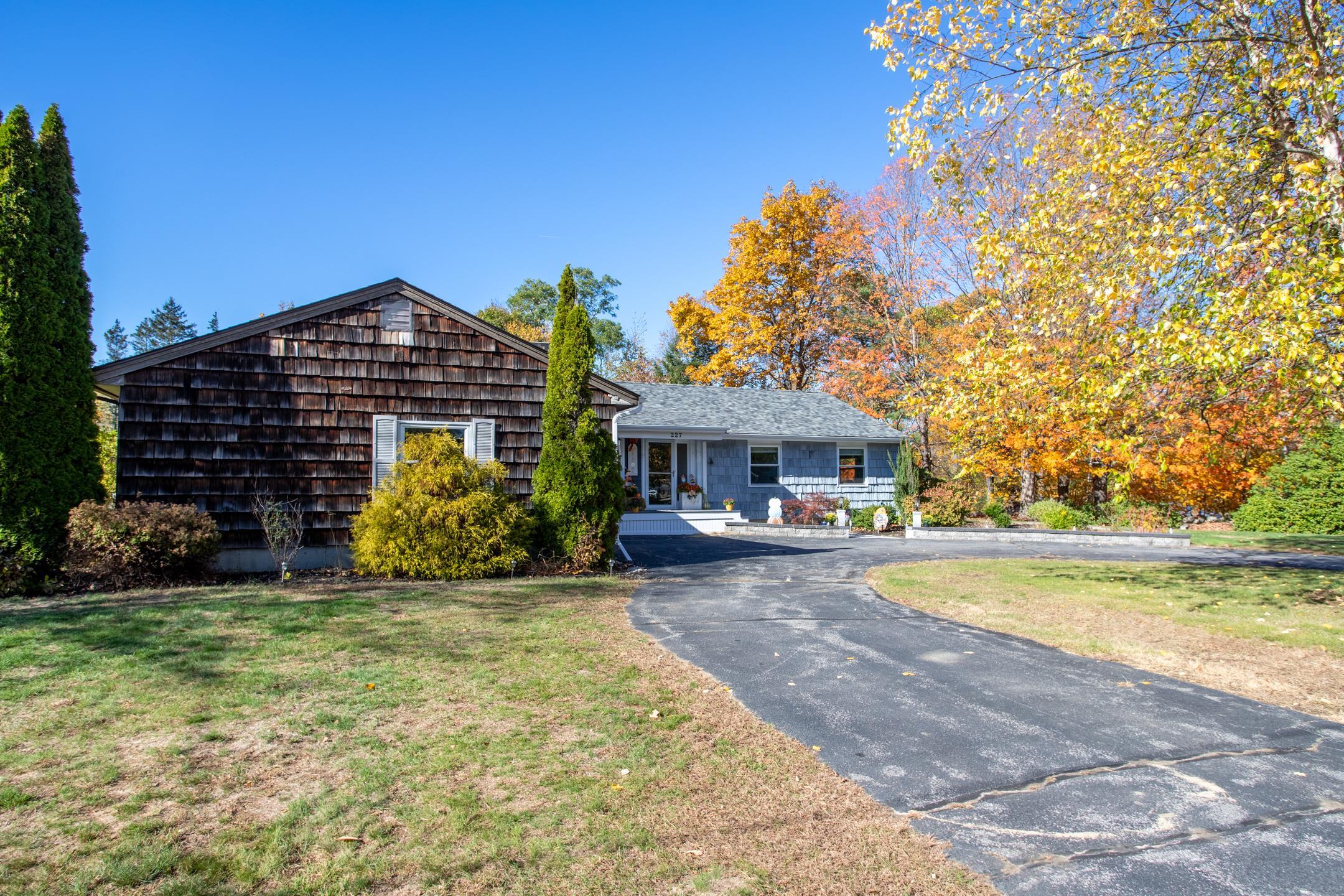 227 Portsmouth Ave, Stratham, NH 03885