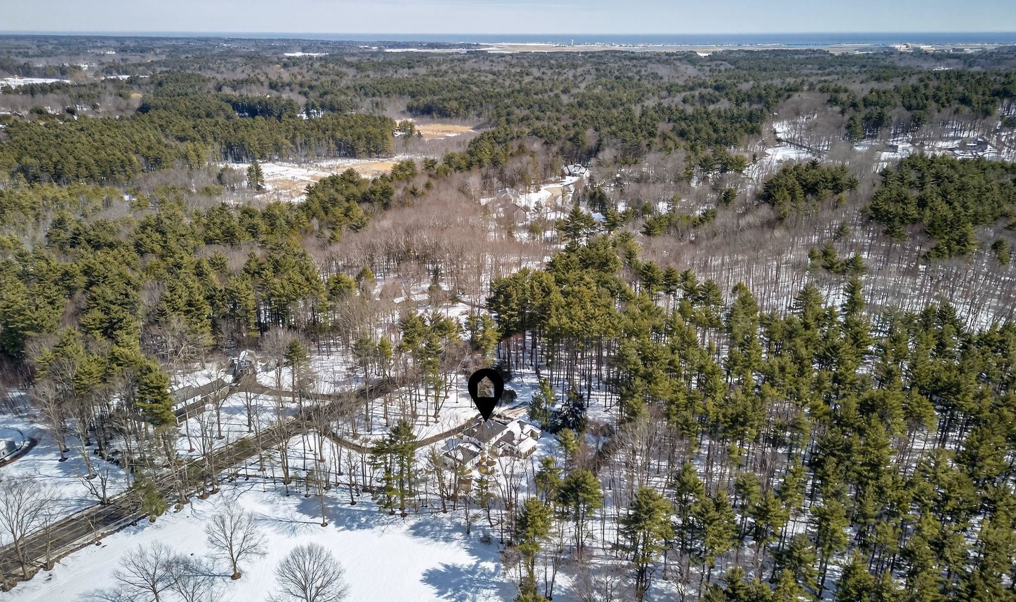 188 Kensington Rd, Hampton Falls, NH 03844