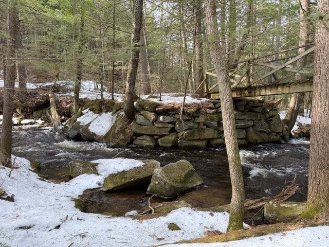 75 Clark Mill Rd, Weare, NH 03281