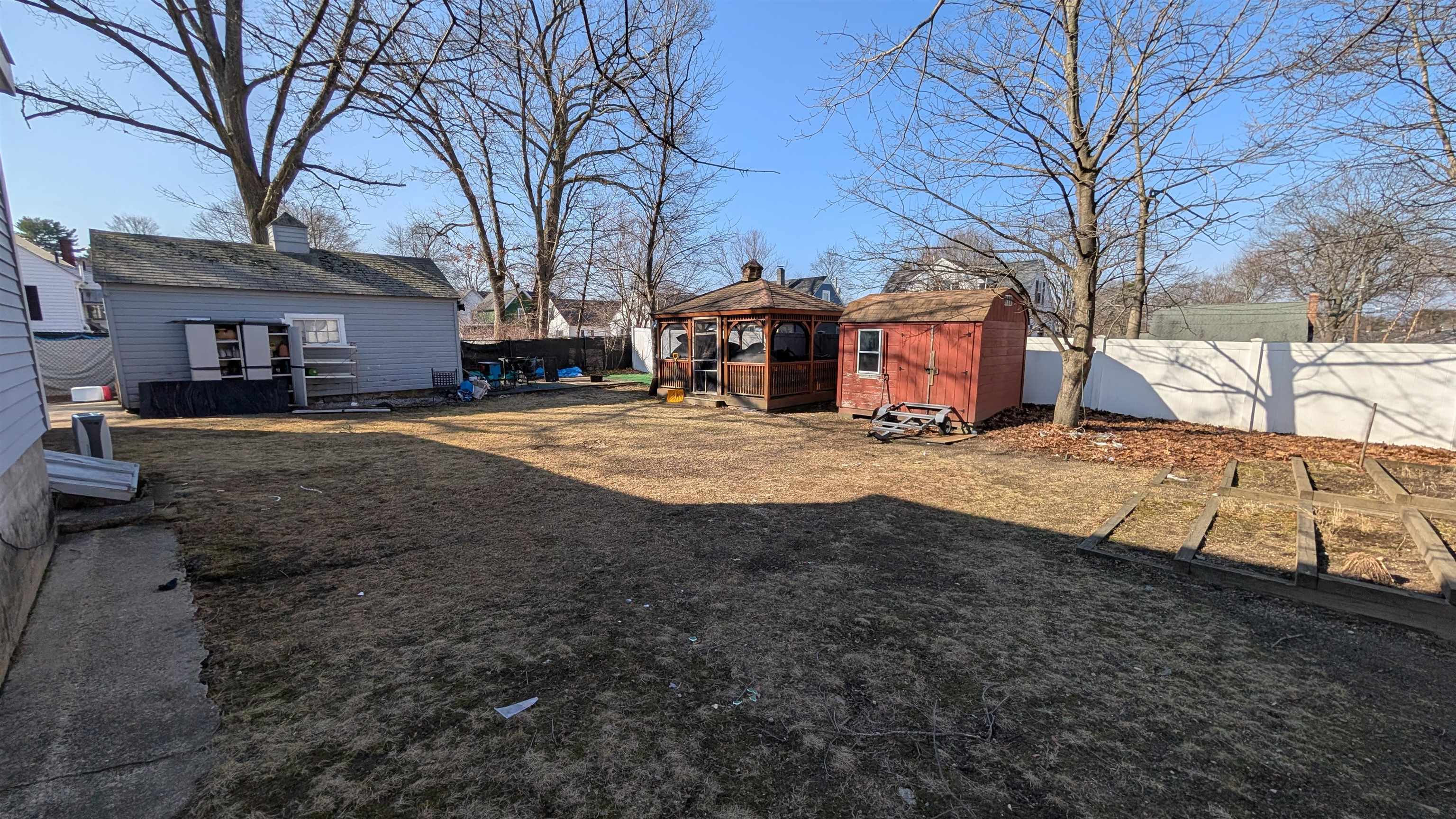 80 Orchard Ave, Manchester, NH 03109