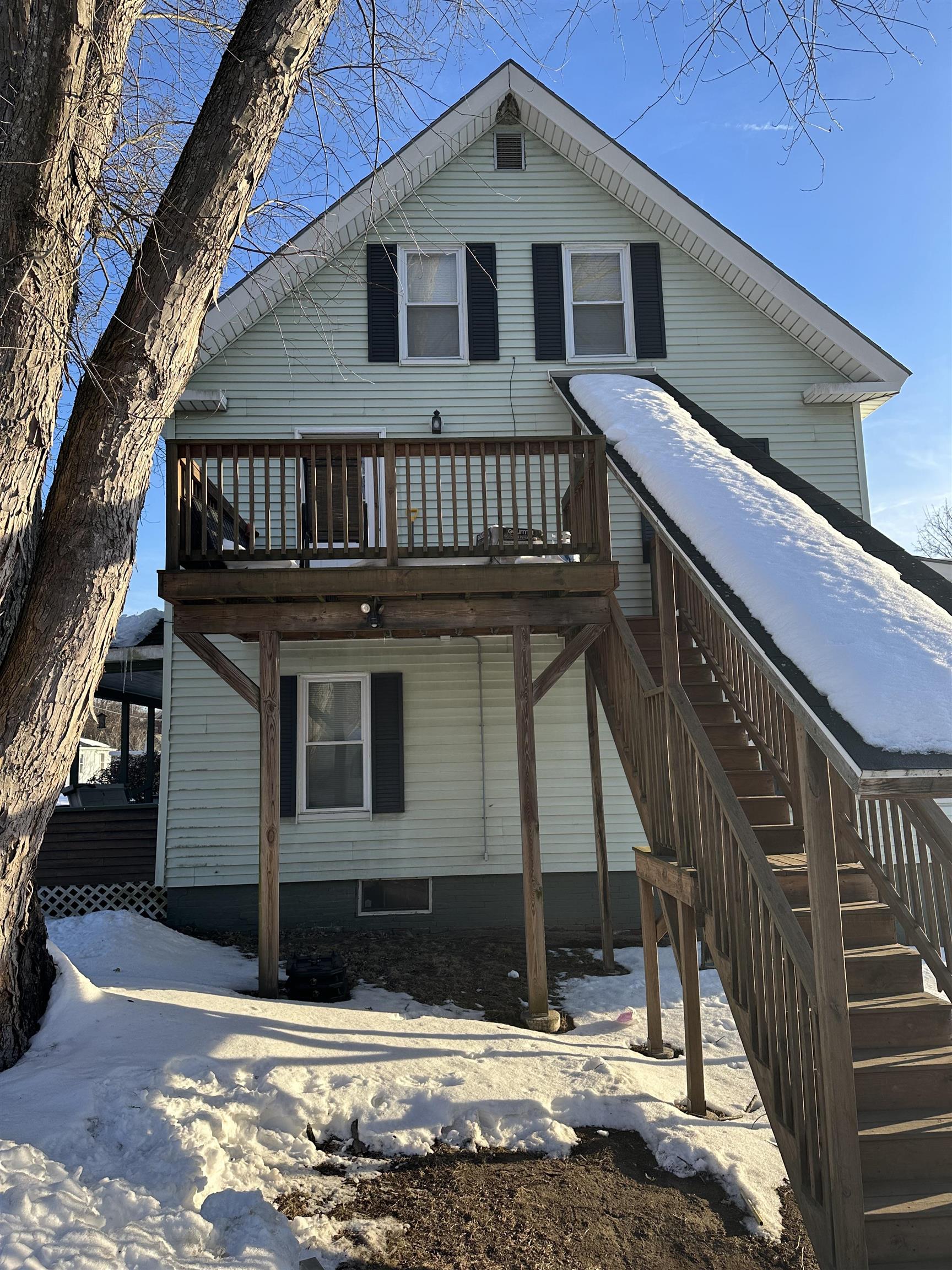 14 High St, Pembroke, NH 03275