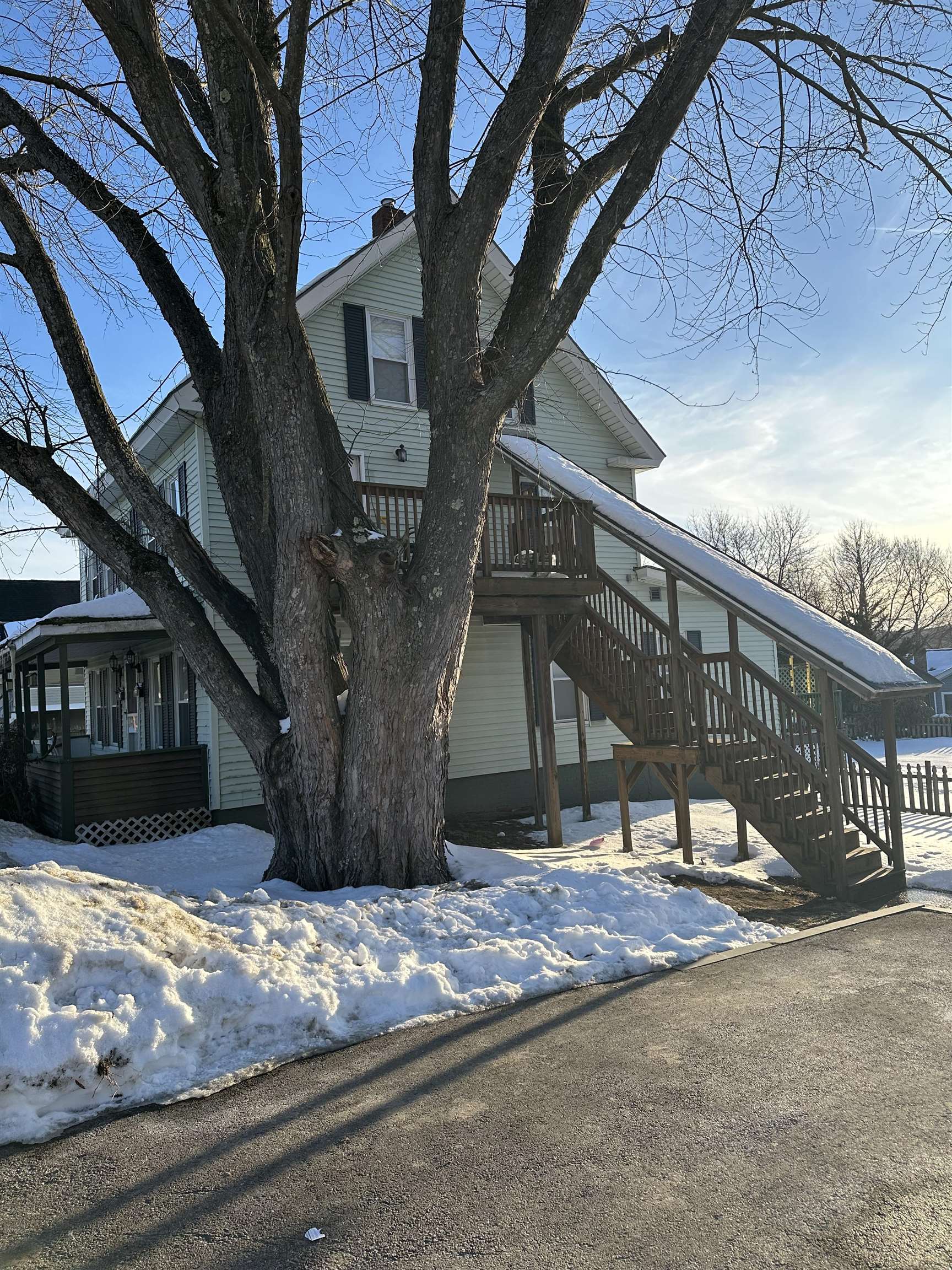 14 High St, Pembroke, NH 03275