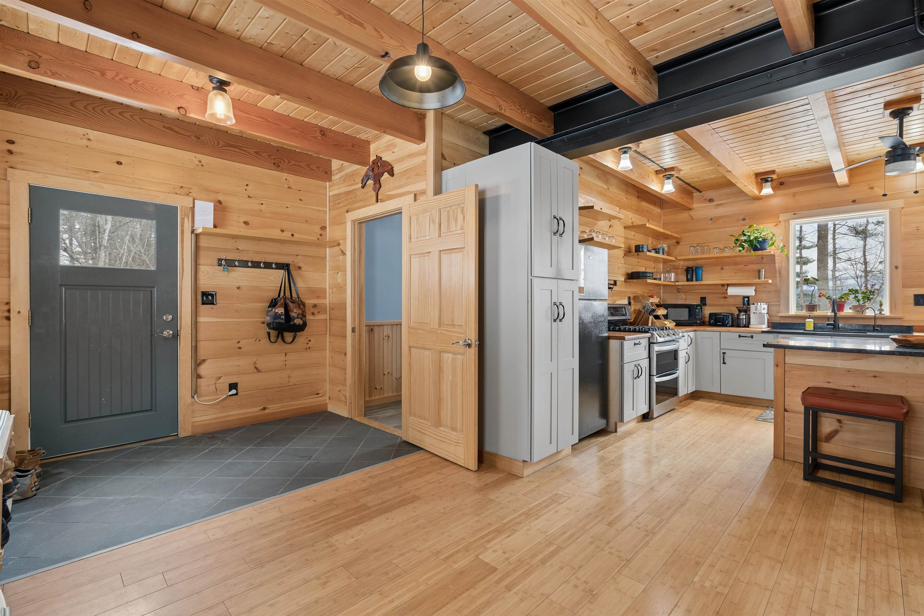 483 North Pleasant St, Bradford, VT 05033