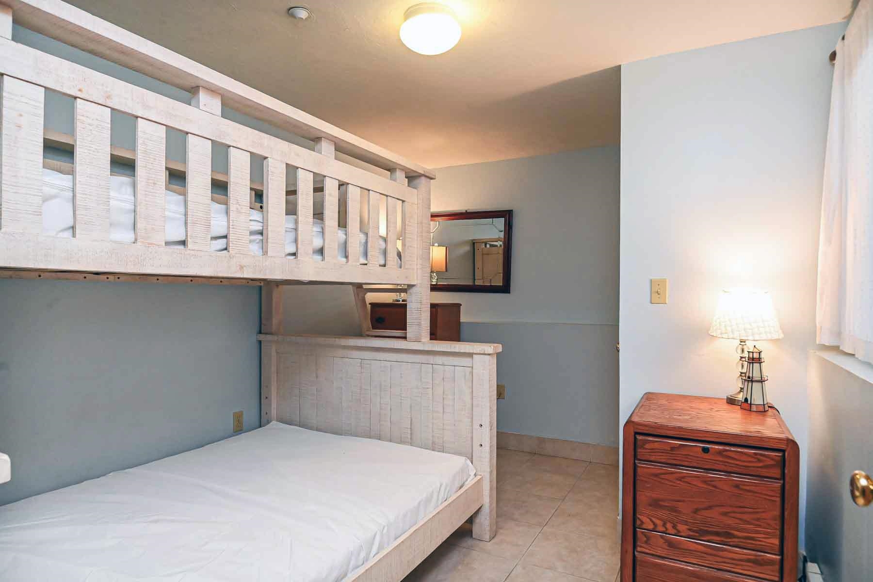 14-16 Dover Ave #3, Hampton, NH 03842