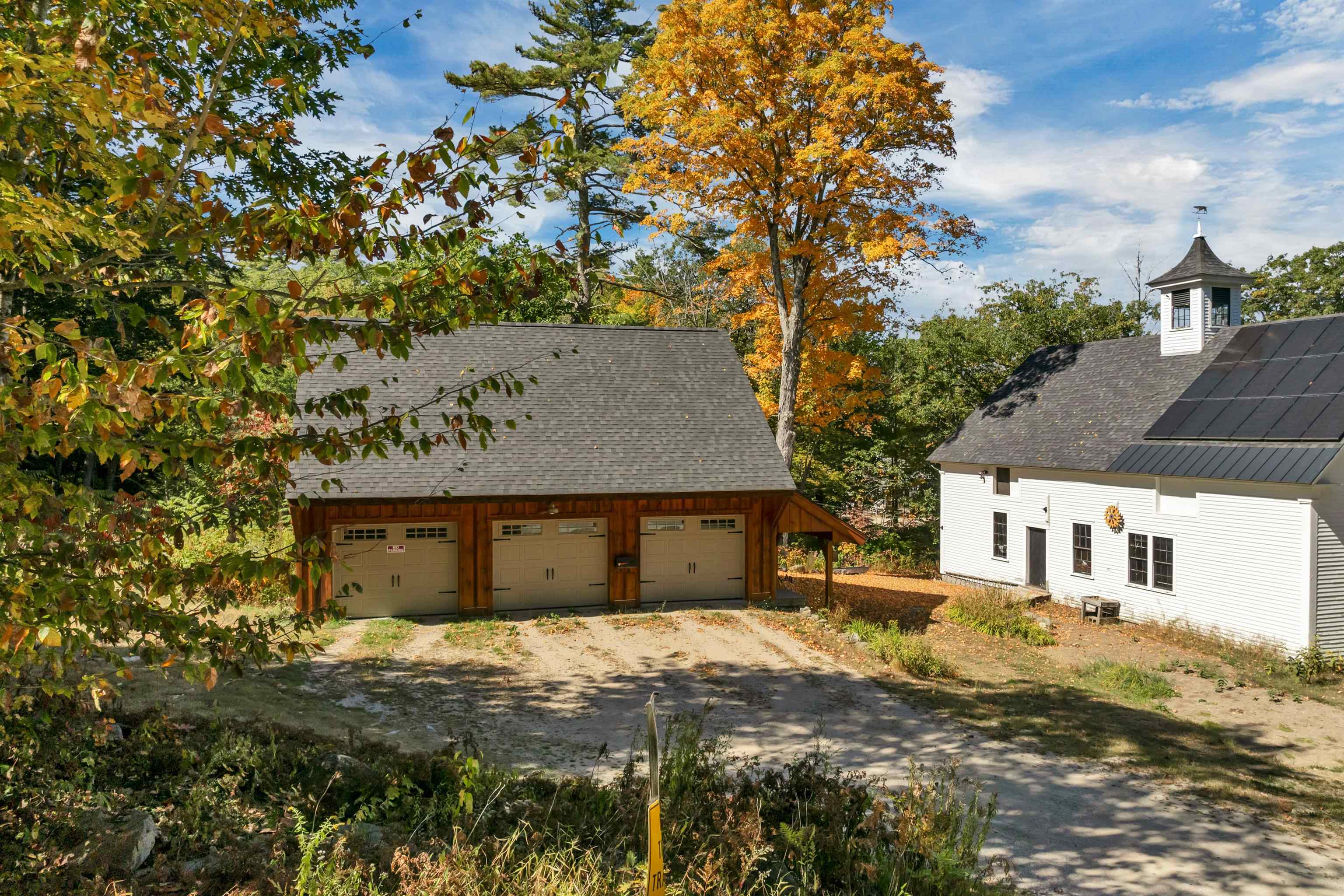 829 Bearcamp Hwy & 10 Mountain Rd, Tamworth, NH 03883