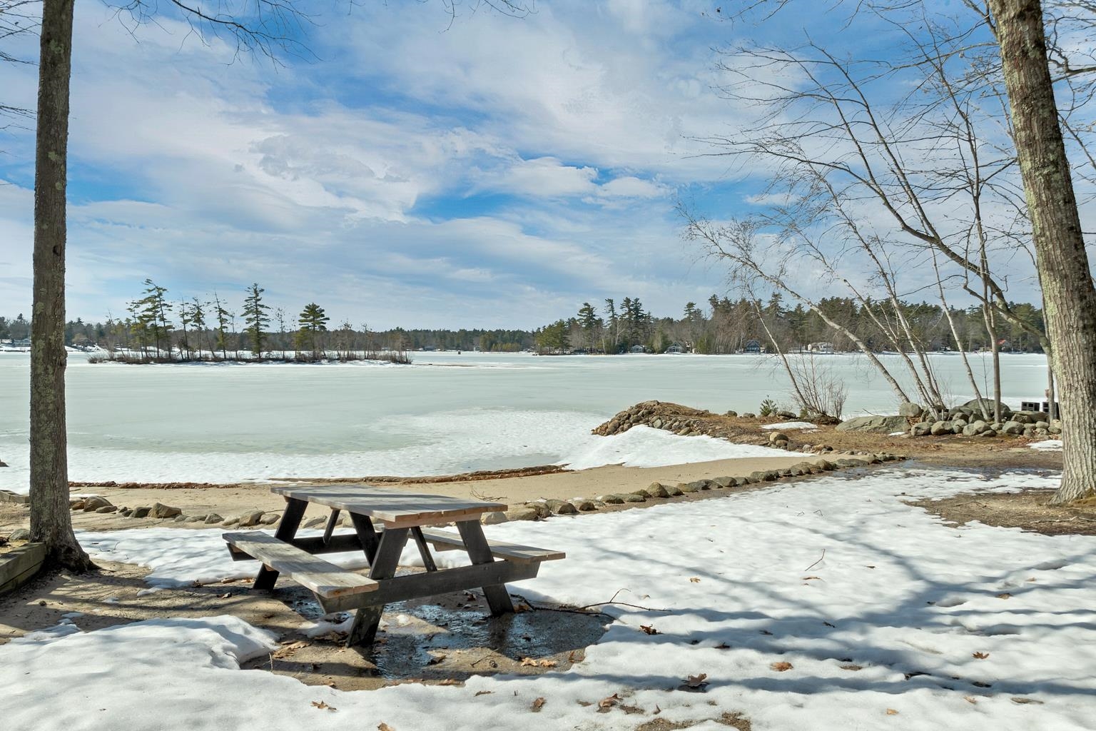 44 Shore Dr, Middleton, NH 03887