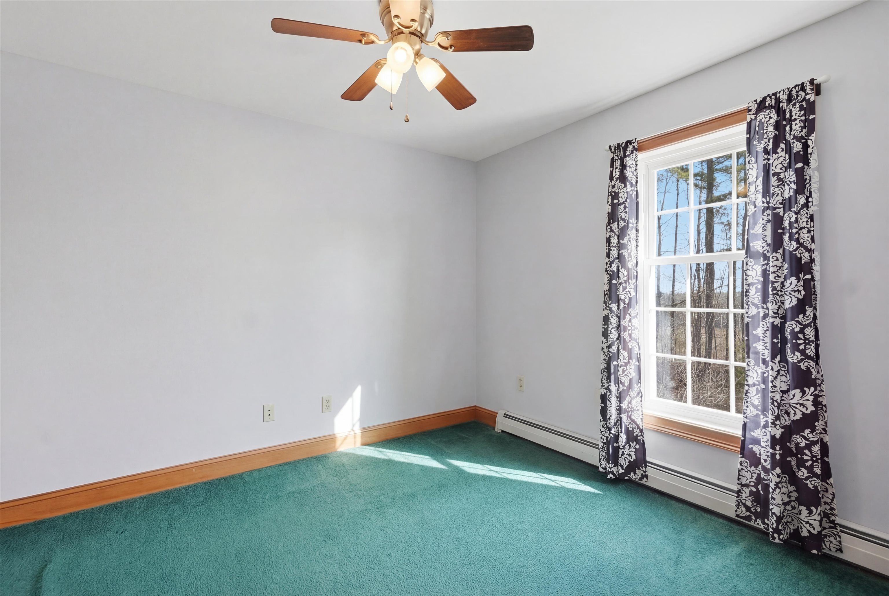 311 S Sugar Hill Rd, Weare, NH 03281