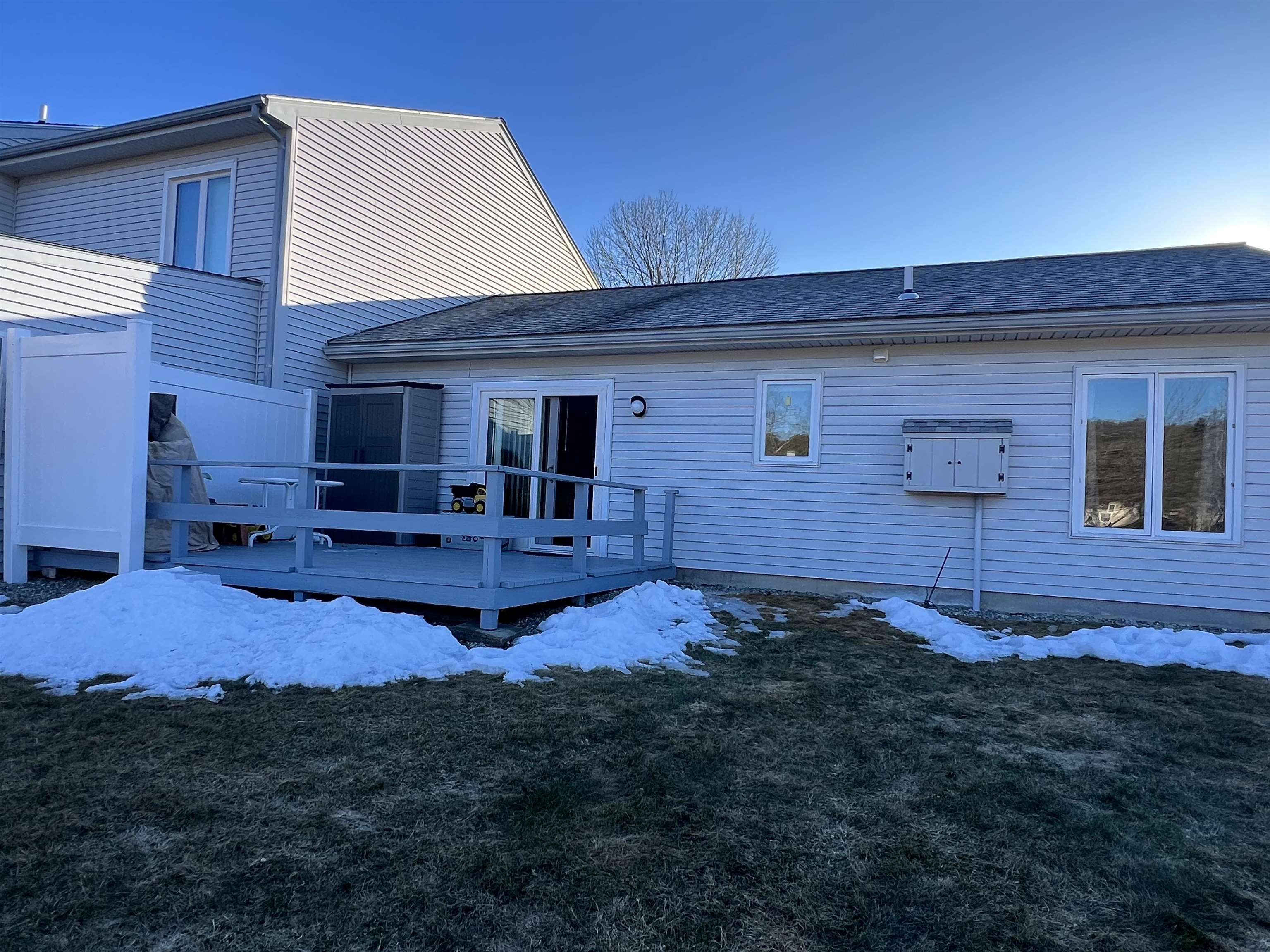 7 Kyle Dr, Newport, NH 03773