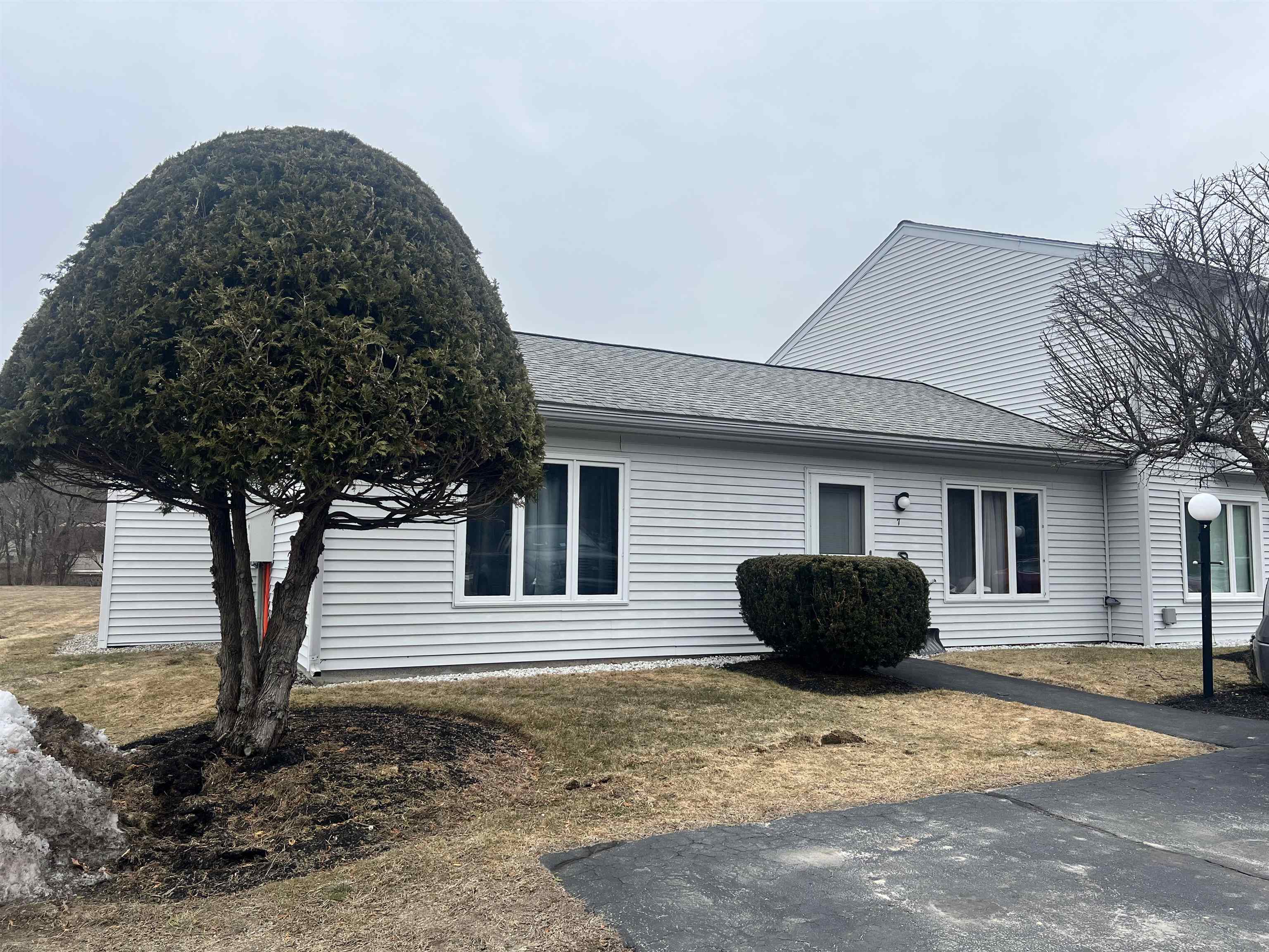 7 Kyle Dr, Newport, NH 03773