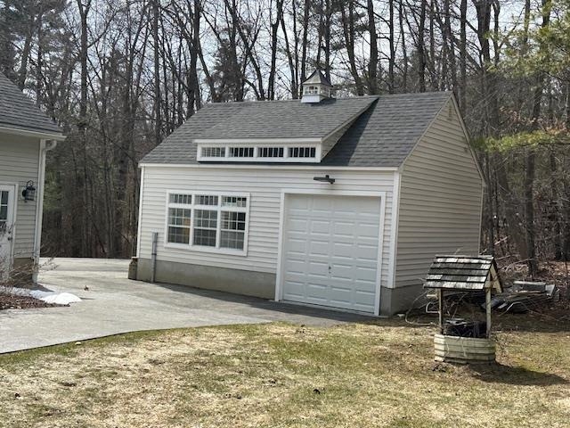 43 Lampton Ln, Derry, NH 03308