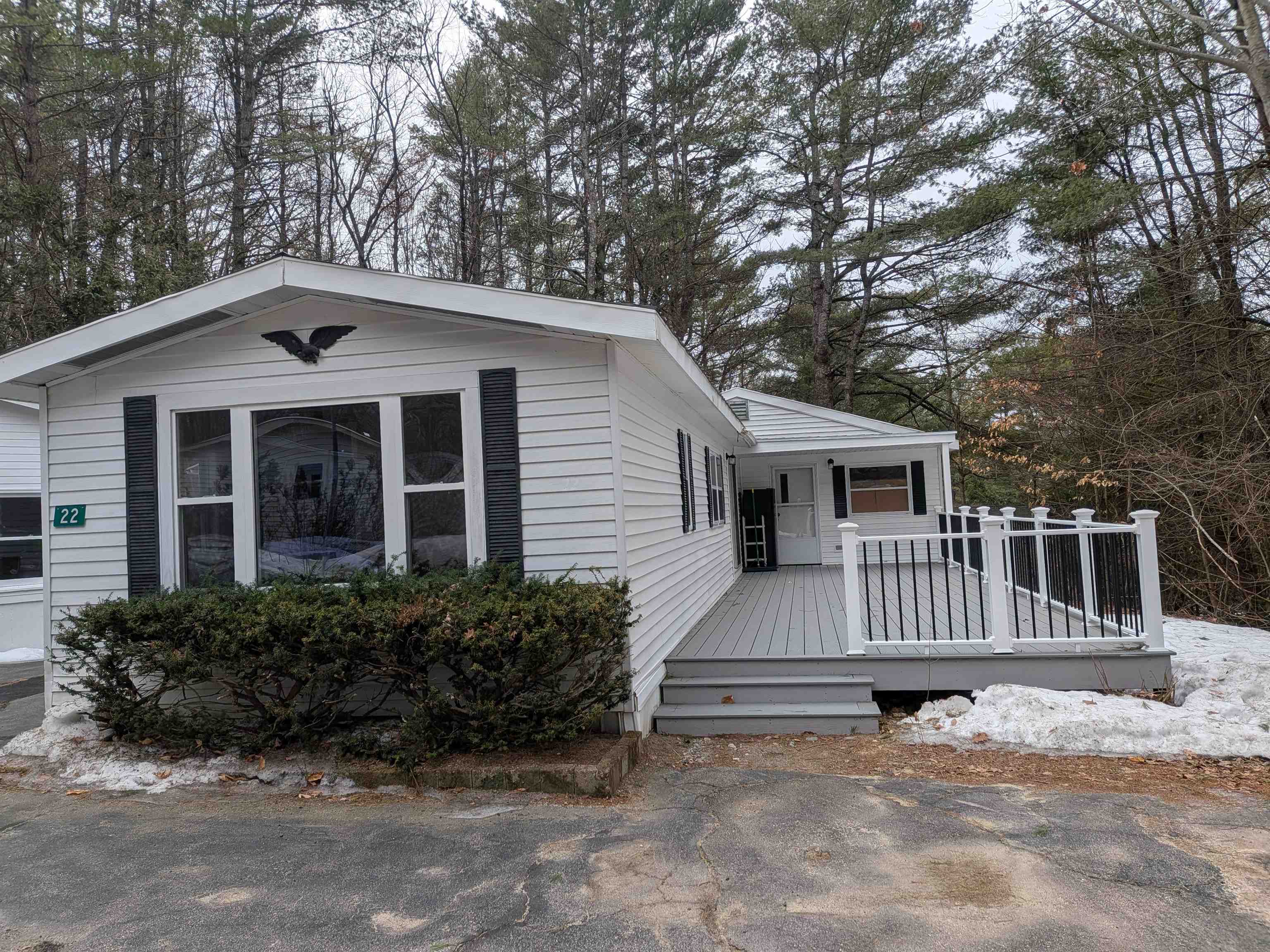 22 Fir Tree Ln, Tuftonboro, NH 03816