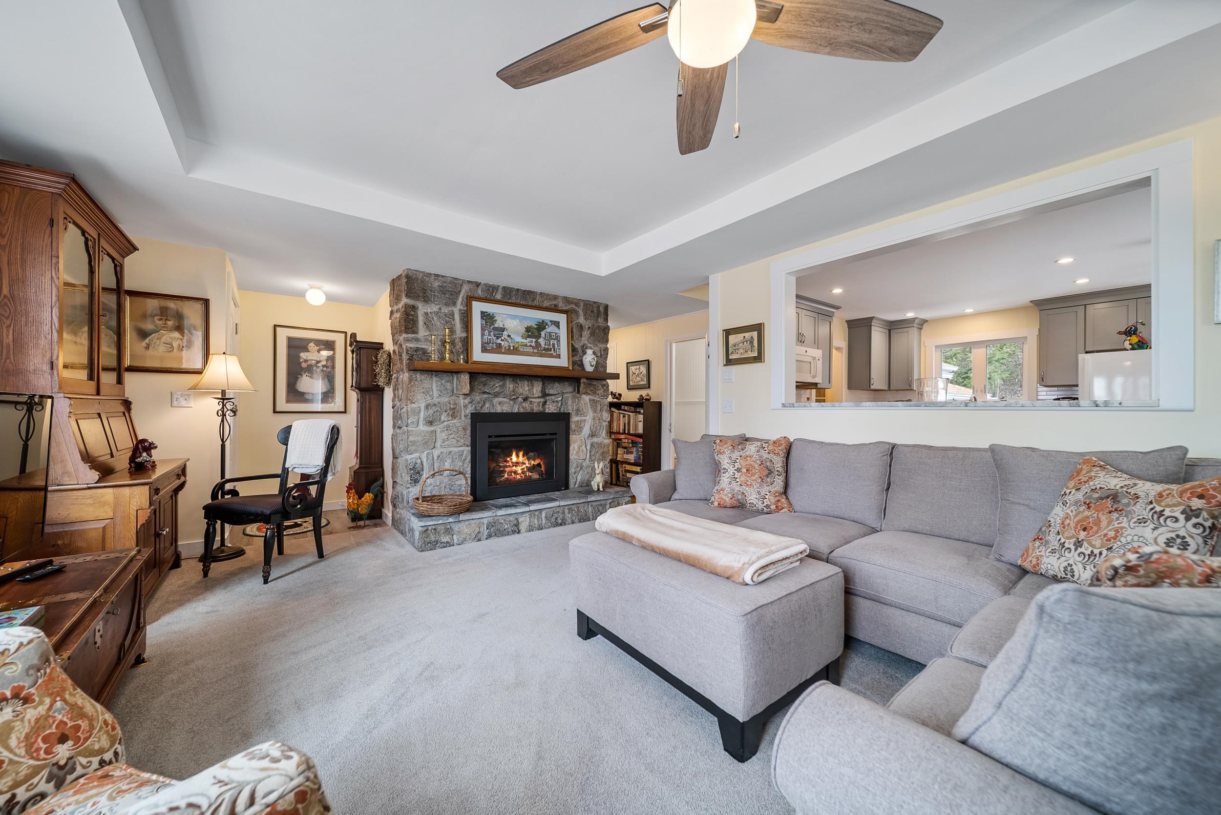 109 Middle Winchendon Rd, Rindge, NH 03461