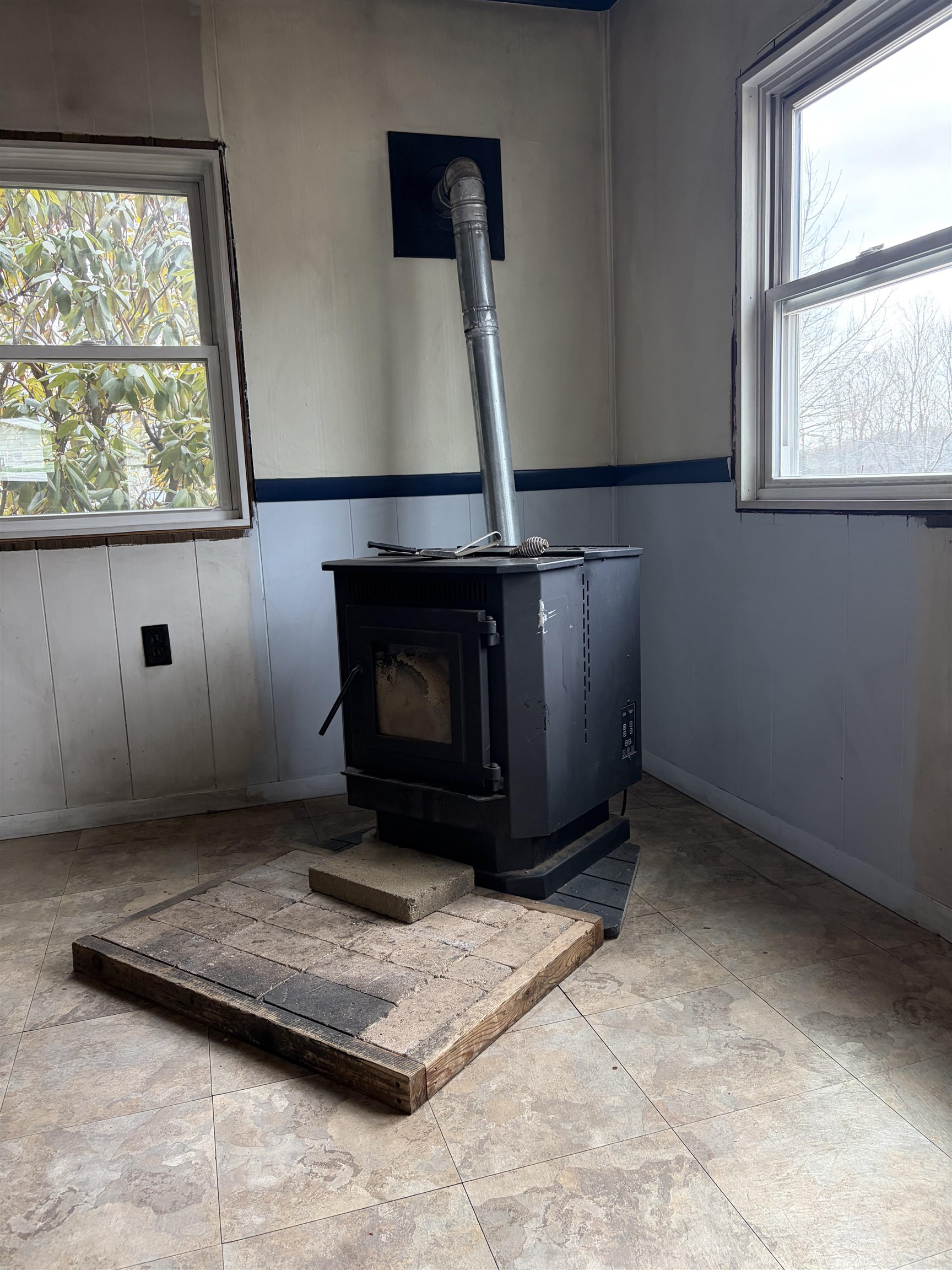 20 Jaffrey Rd, Fitzwilliam, NH 03447