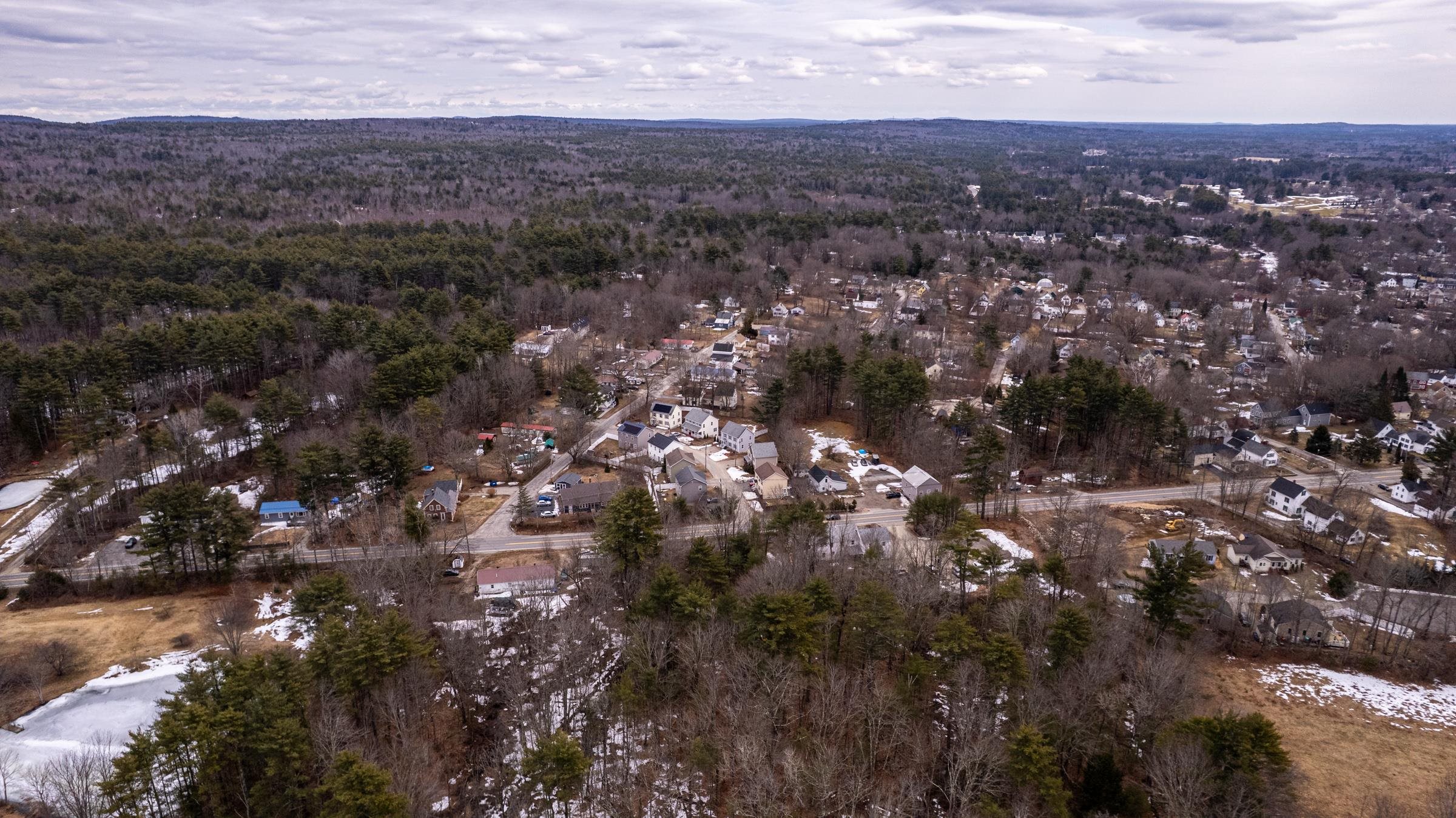 60 Charles St, Farmington, NH 03835