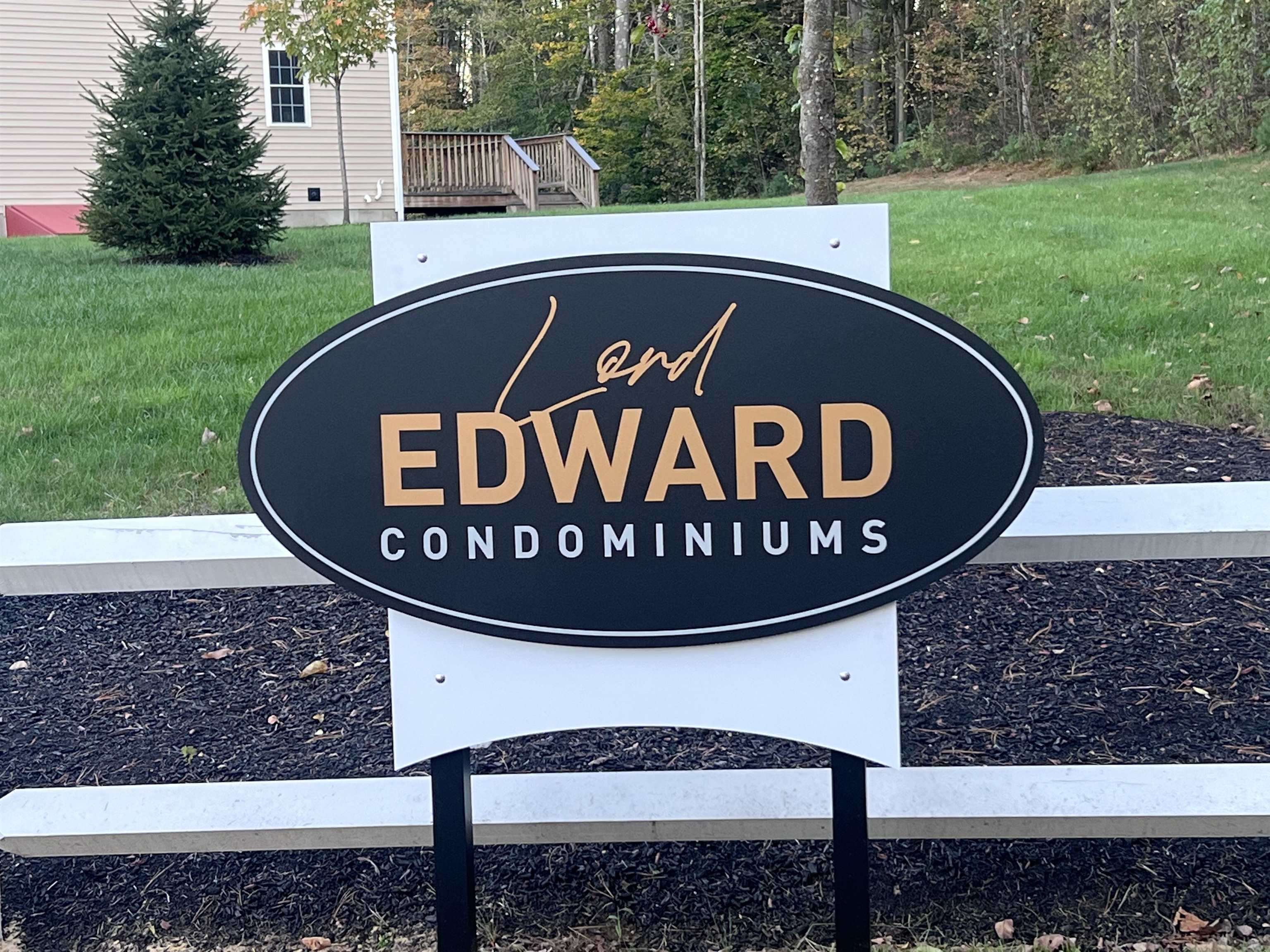 8B Red Oak Way, Boscawen, NH 03303