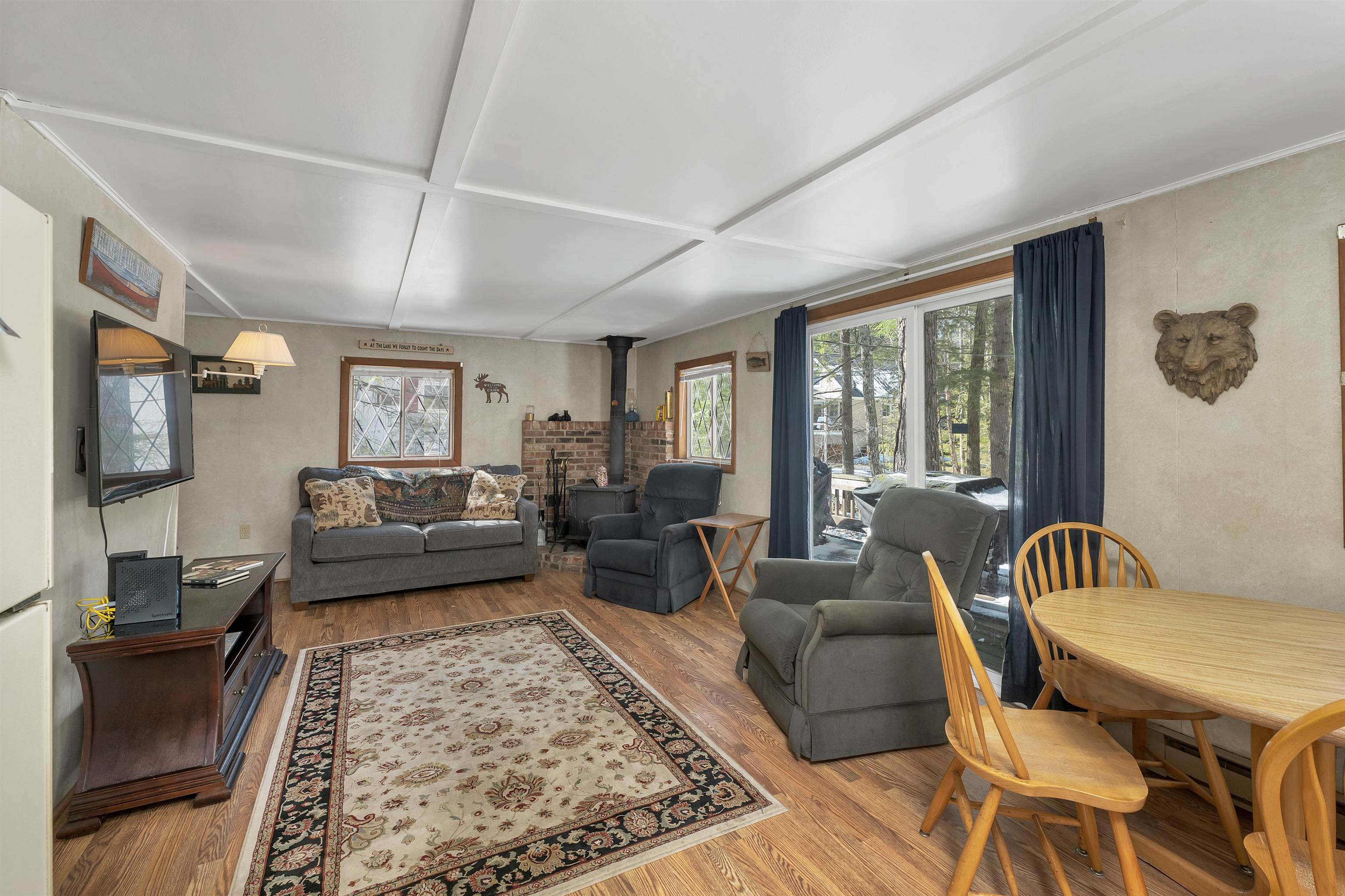 26 Lilac Lane — photo 2