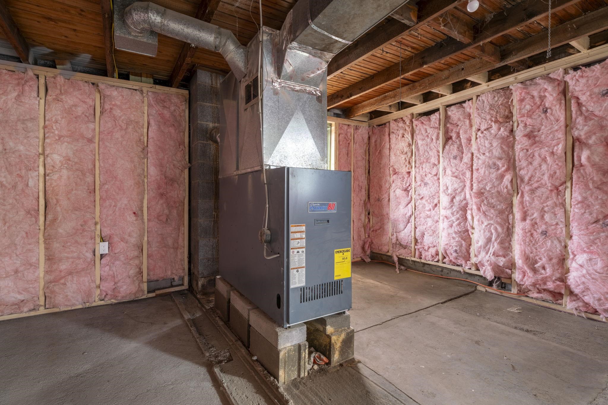 70 Bridge St, Hillsborough, NH 03244