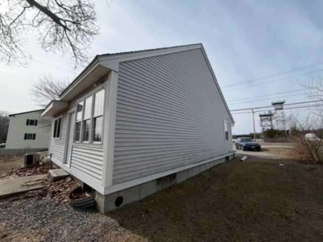 127 Daniel Webster Hw, Merrimack, NH 03054