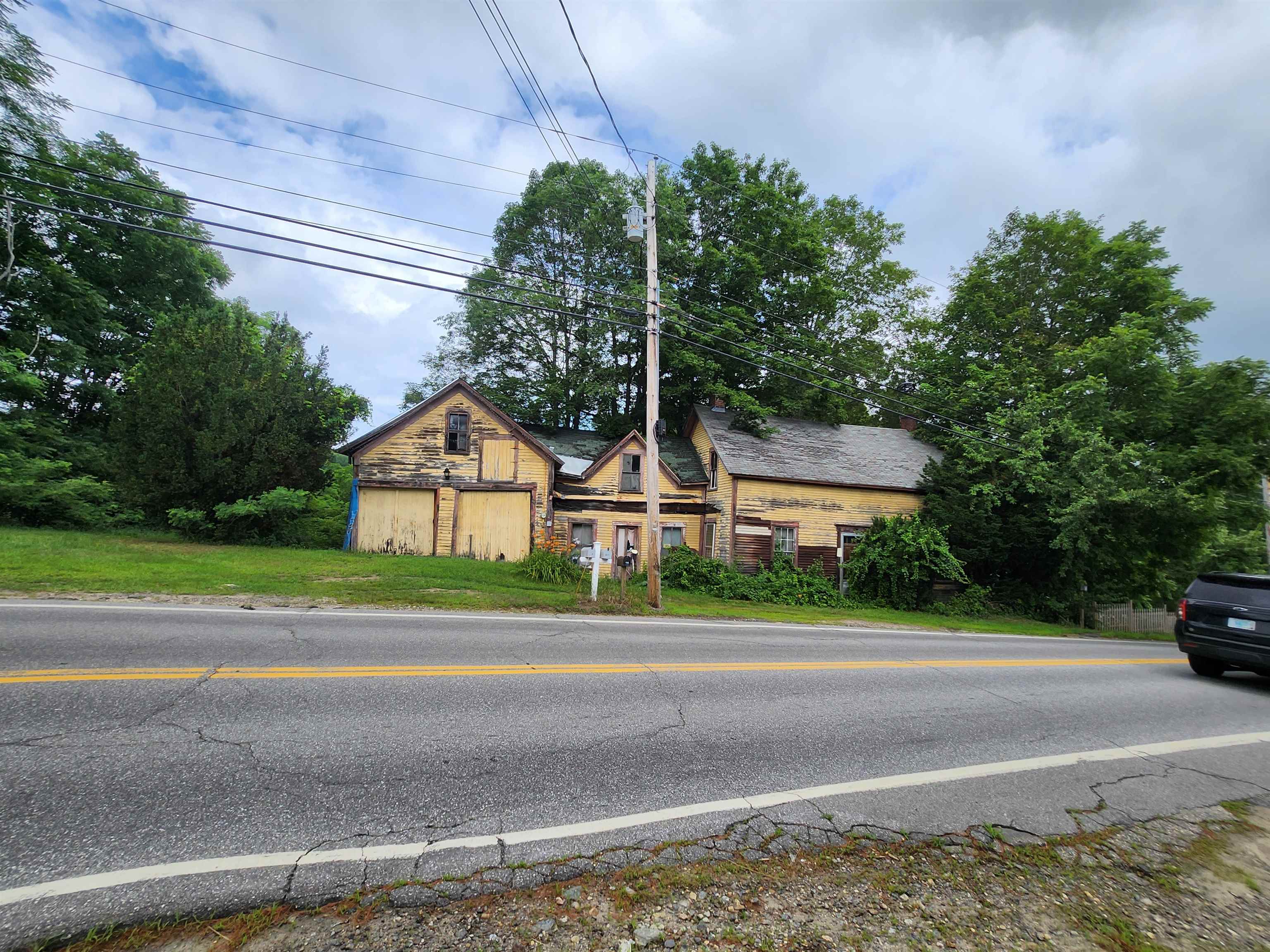 126 Meredith Center Rd, Meredith, NH 03253