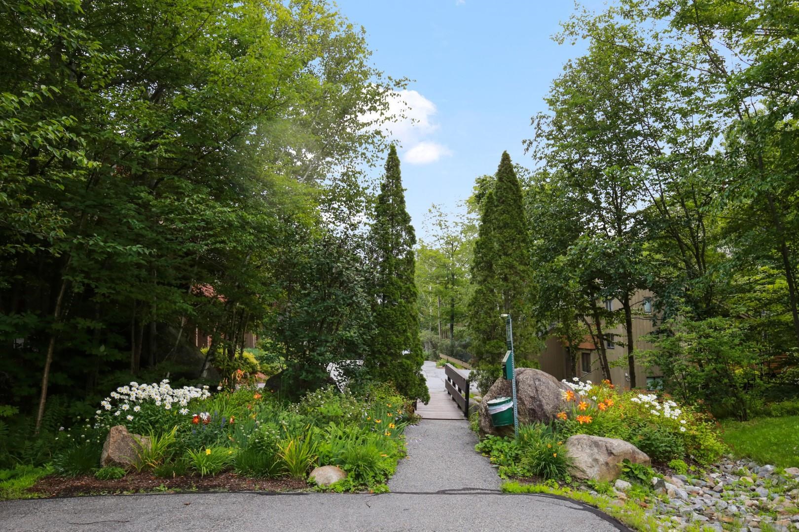 132B Coolidge Falls Rd #B, Lincoln, NH 03251