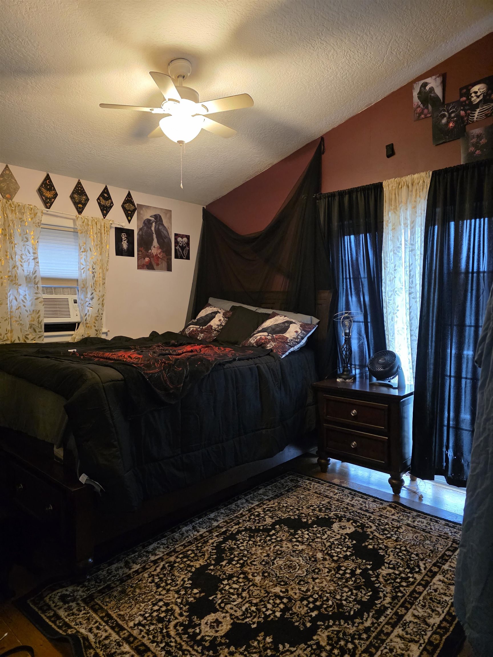 19 Erskine Ave, Manchester, NH 03104