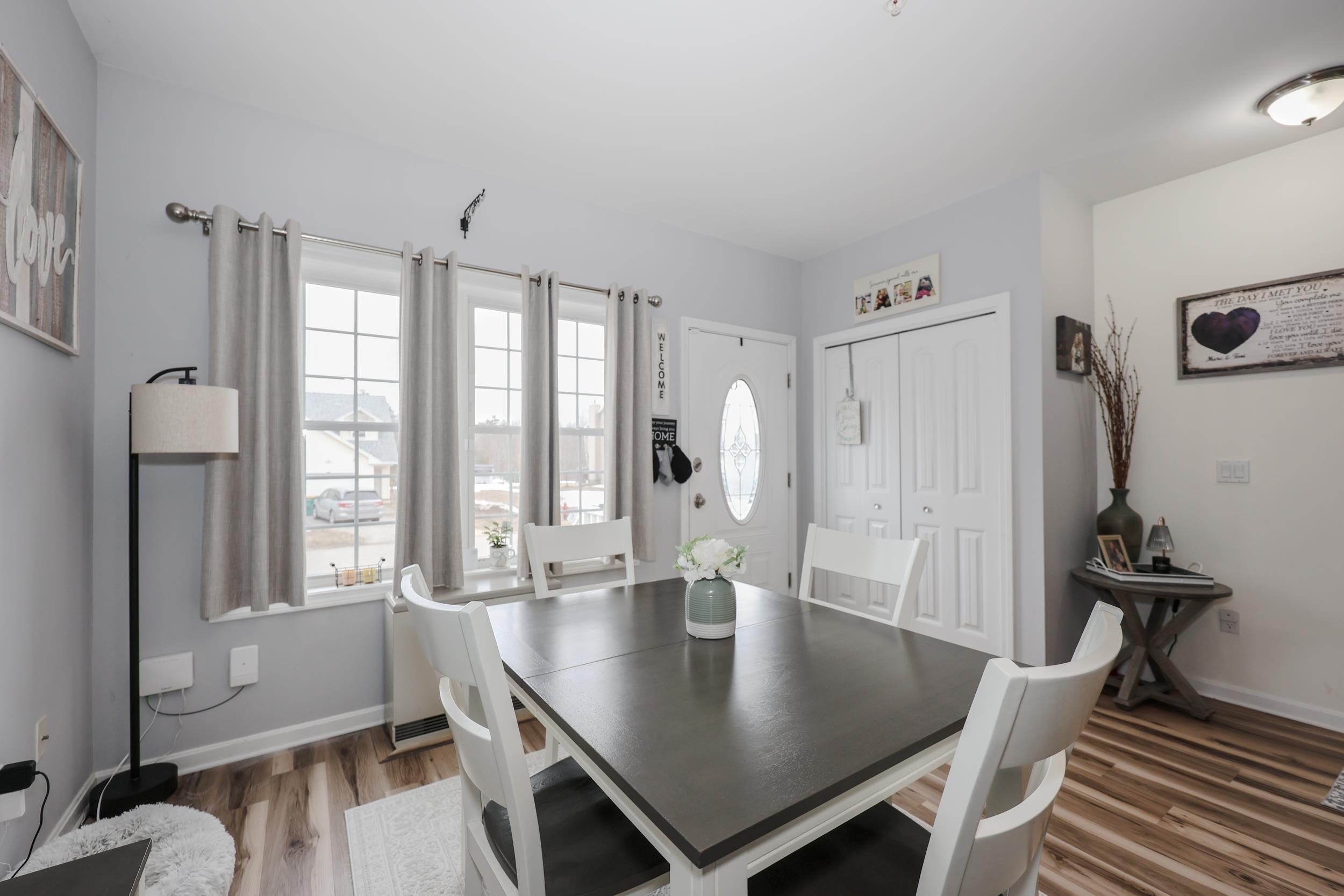 91 Trinity Cir, Rochester, NH 03839