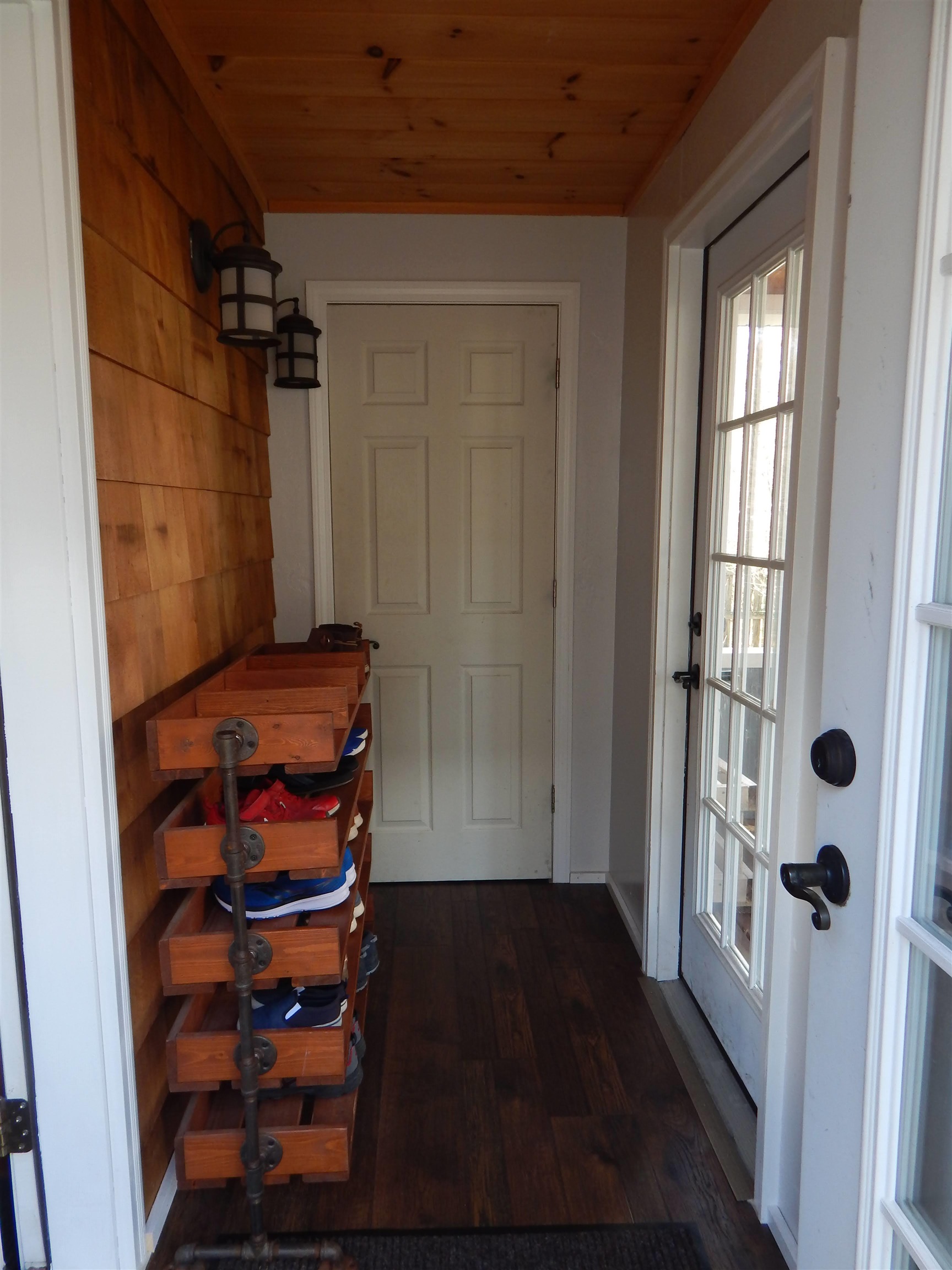 32 Stone St, Concord, NH 03301