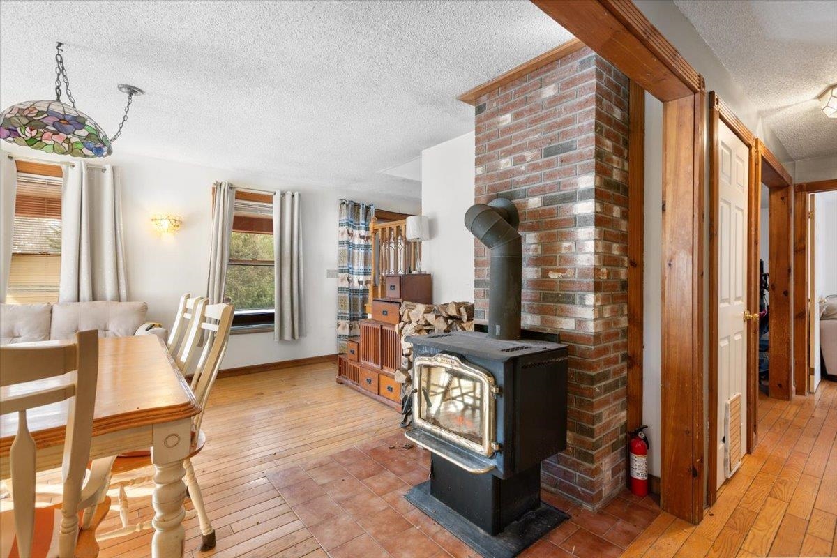 99 Whitefield Rd, Bethlehem, NH 03574