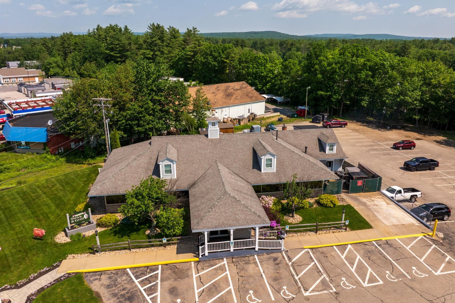 11 Farmington Rd, Rochester, NH 03867