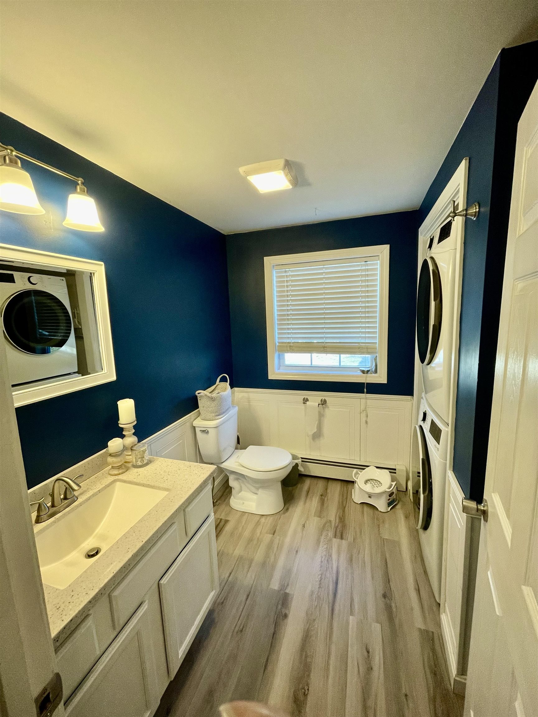 10 Hemlock St, Hillsborough, NH 03244