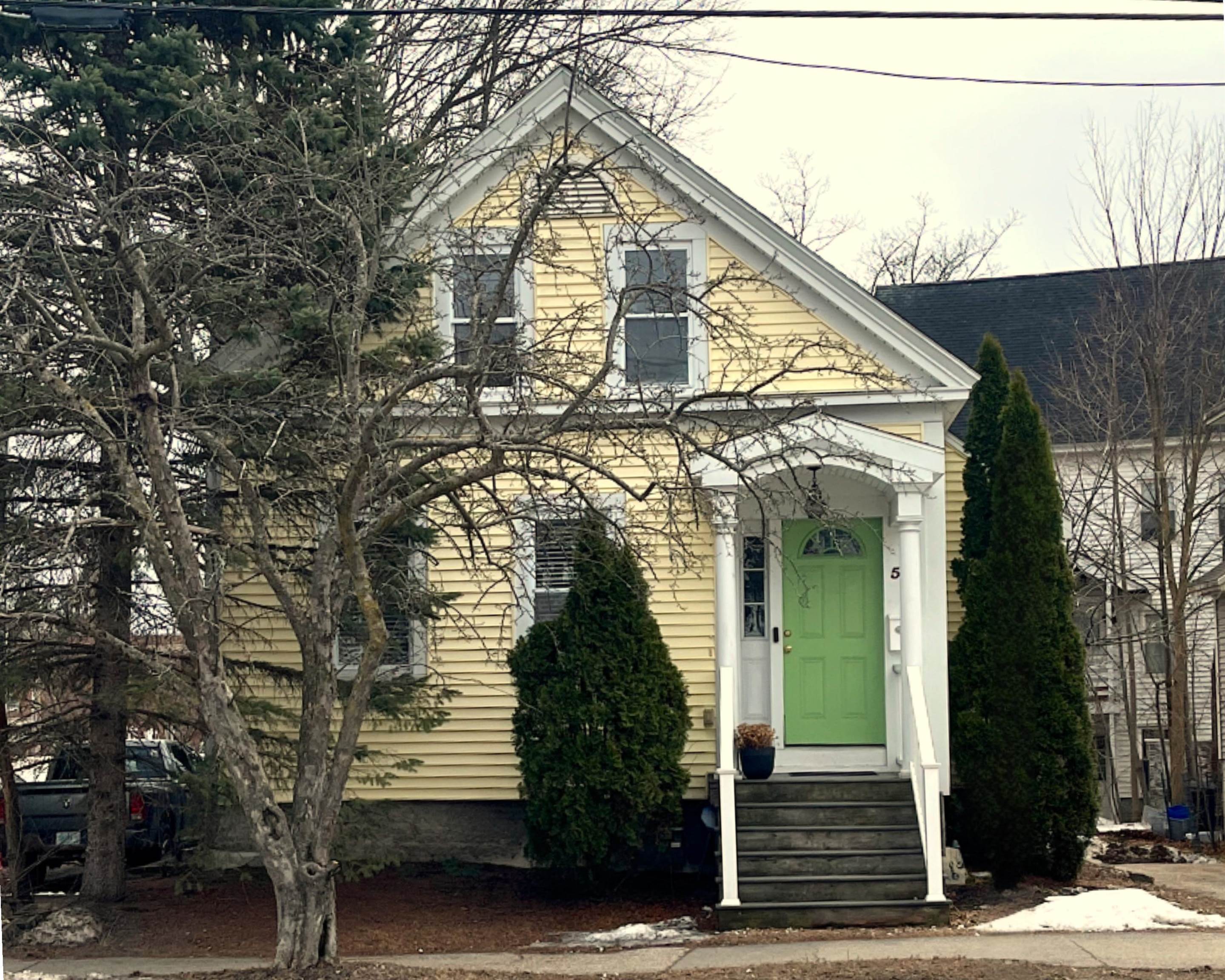 55 Centre St, Concord, NH 03301