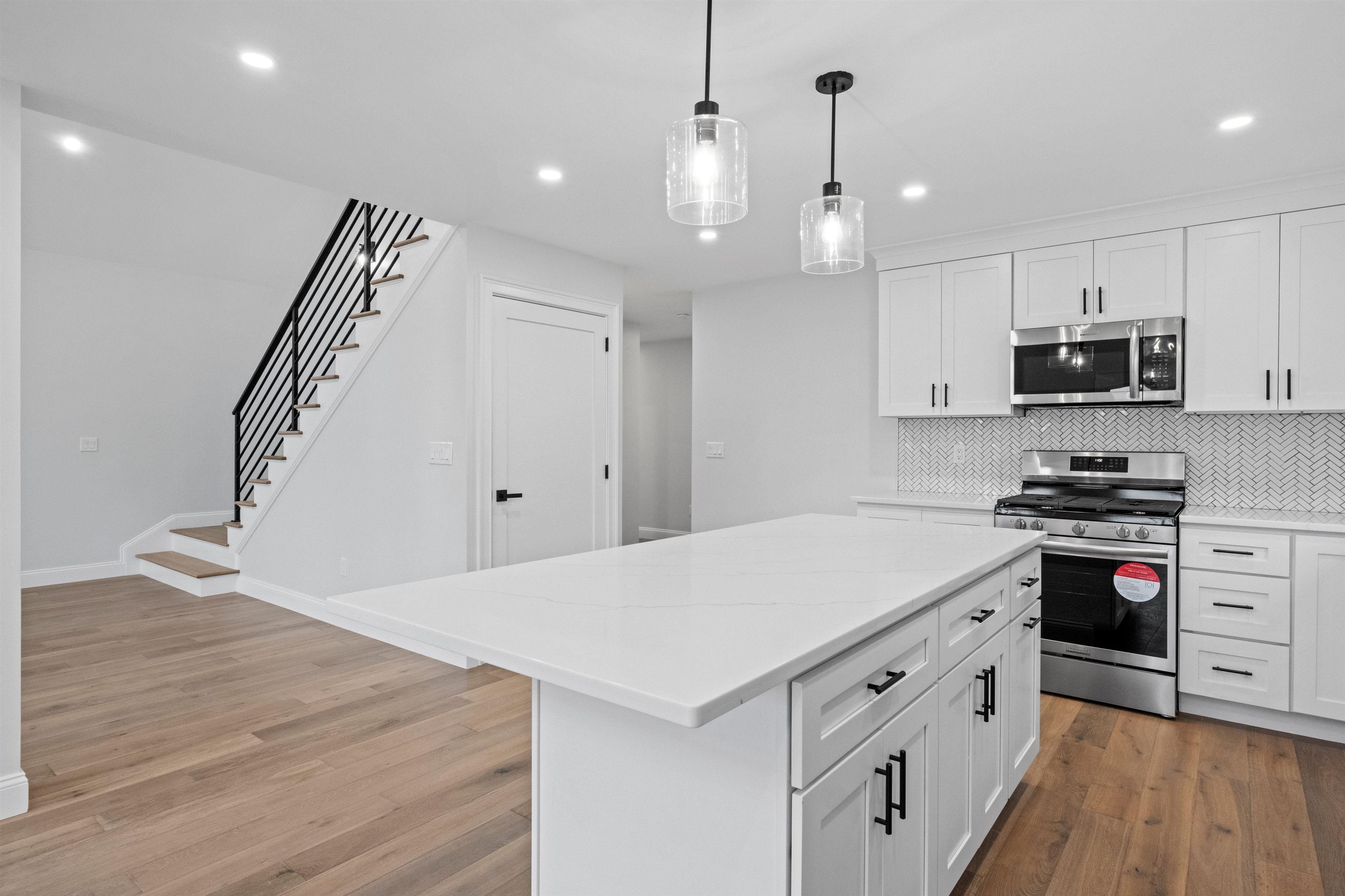 6 Melina's Way, Thornton, NH 03285