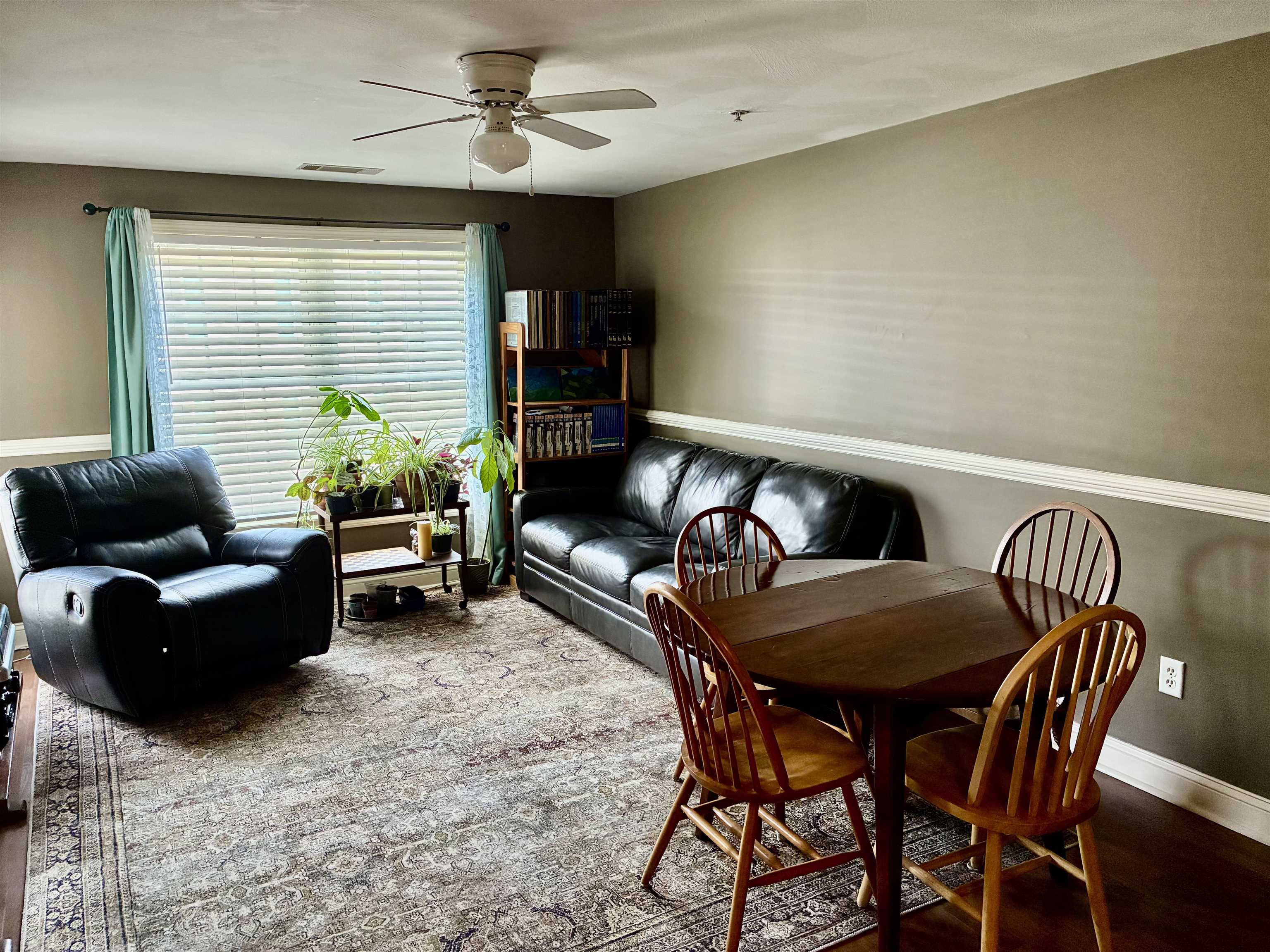 12 Vista Ridge Dr #34, Londonderry, NH 03053