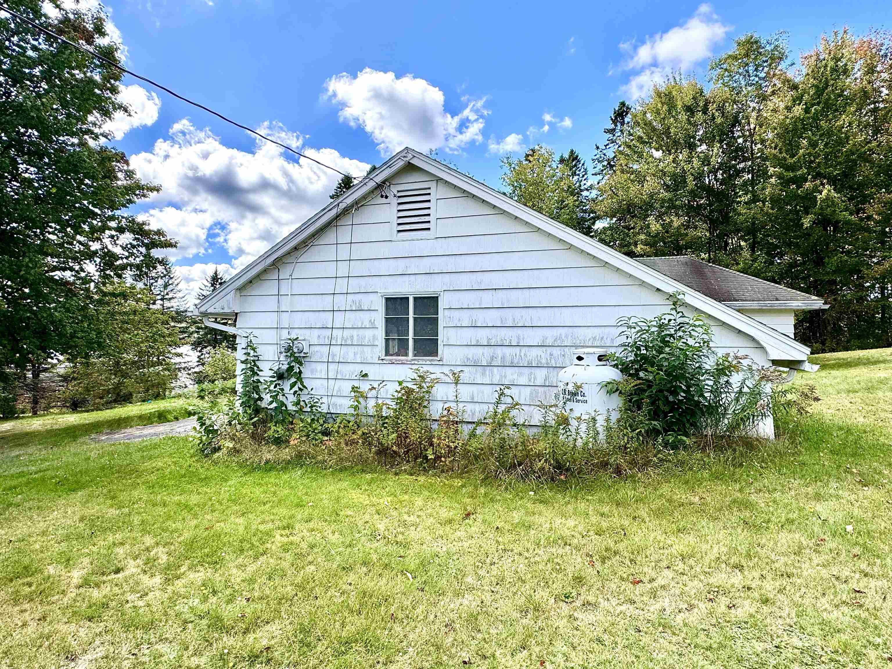 1999 North Main St, Pittsburg, NH 03592