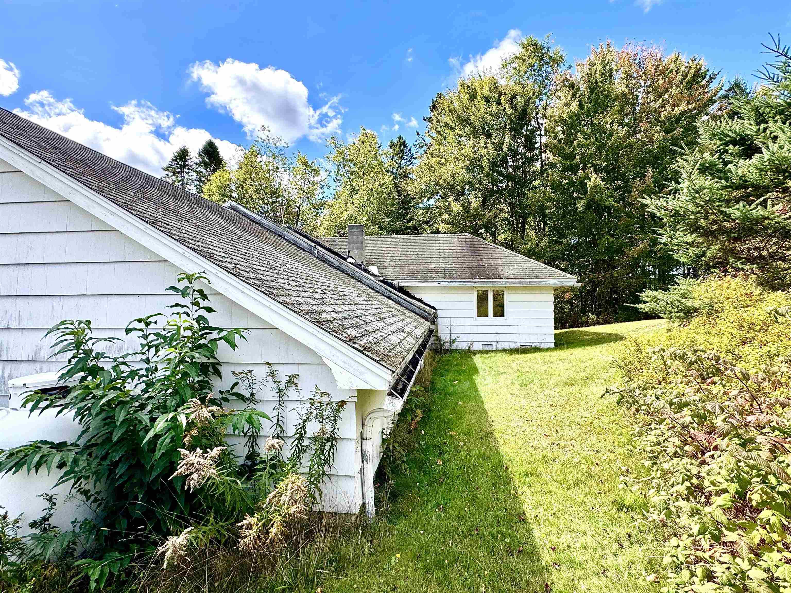 1999 North Main St, Pittsburg, NH 03592