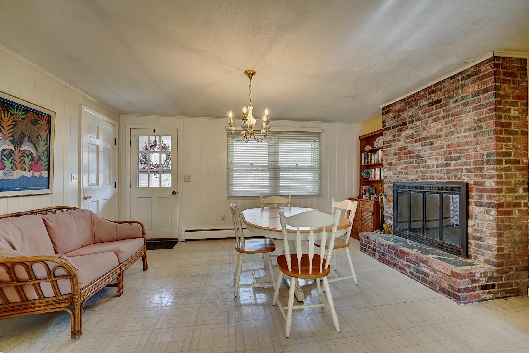 2 Willowbrook Ave, Rye, NH 03871