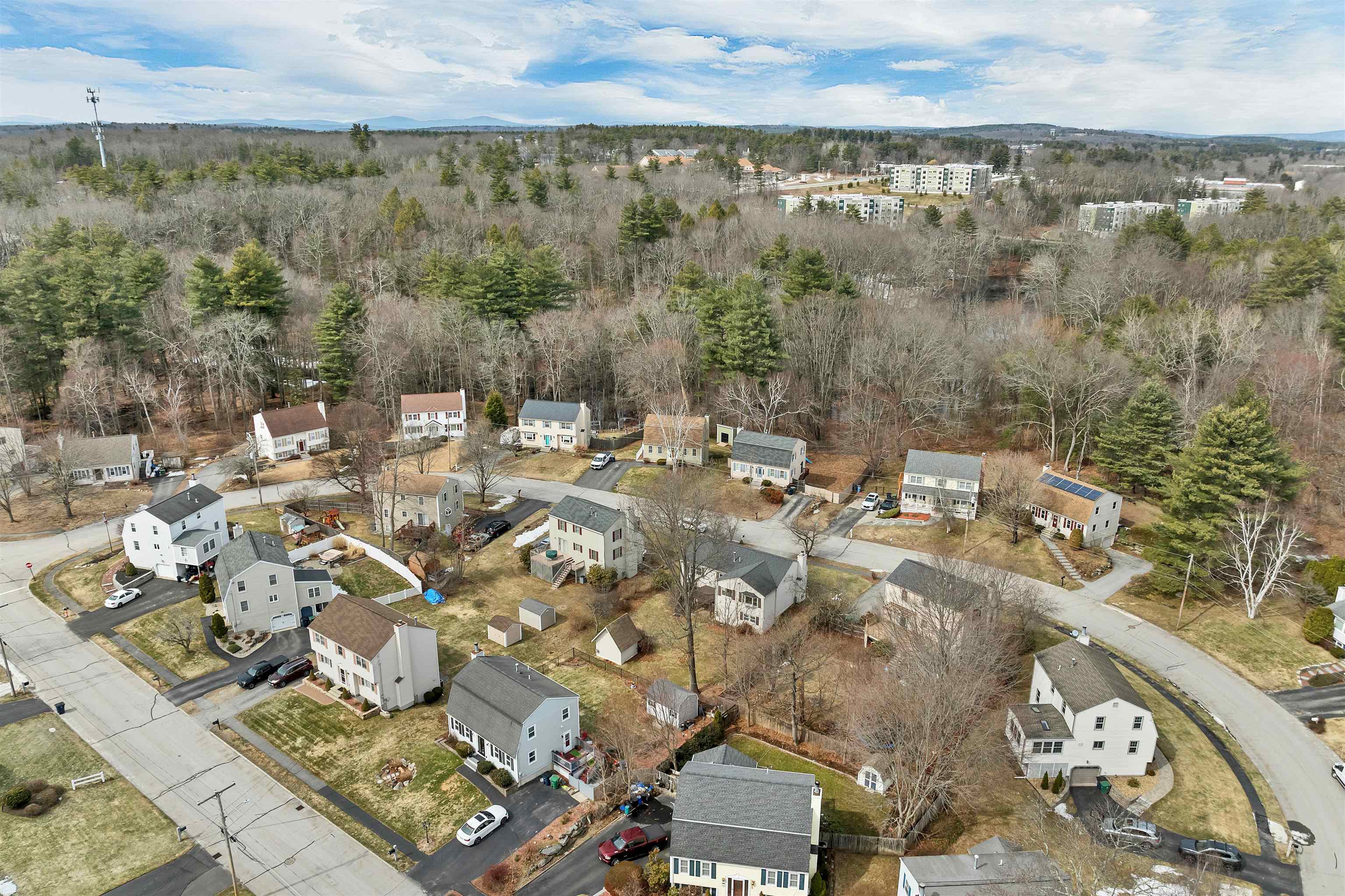 46 Brinton Dr, Nashua, NH 03064