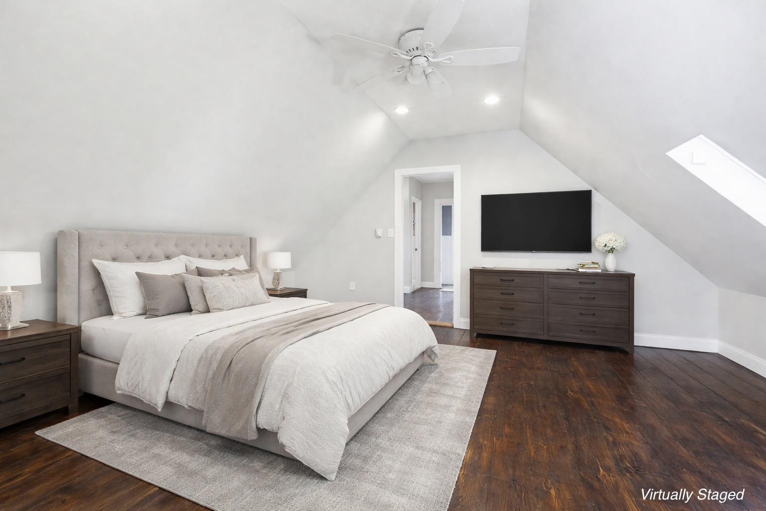 10 Hayes Ave, Manchester, NH 03103