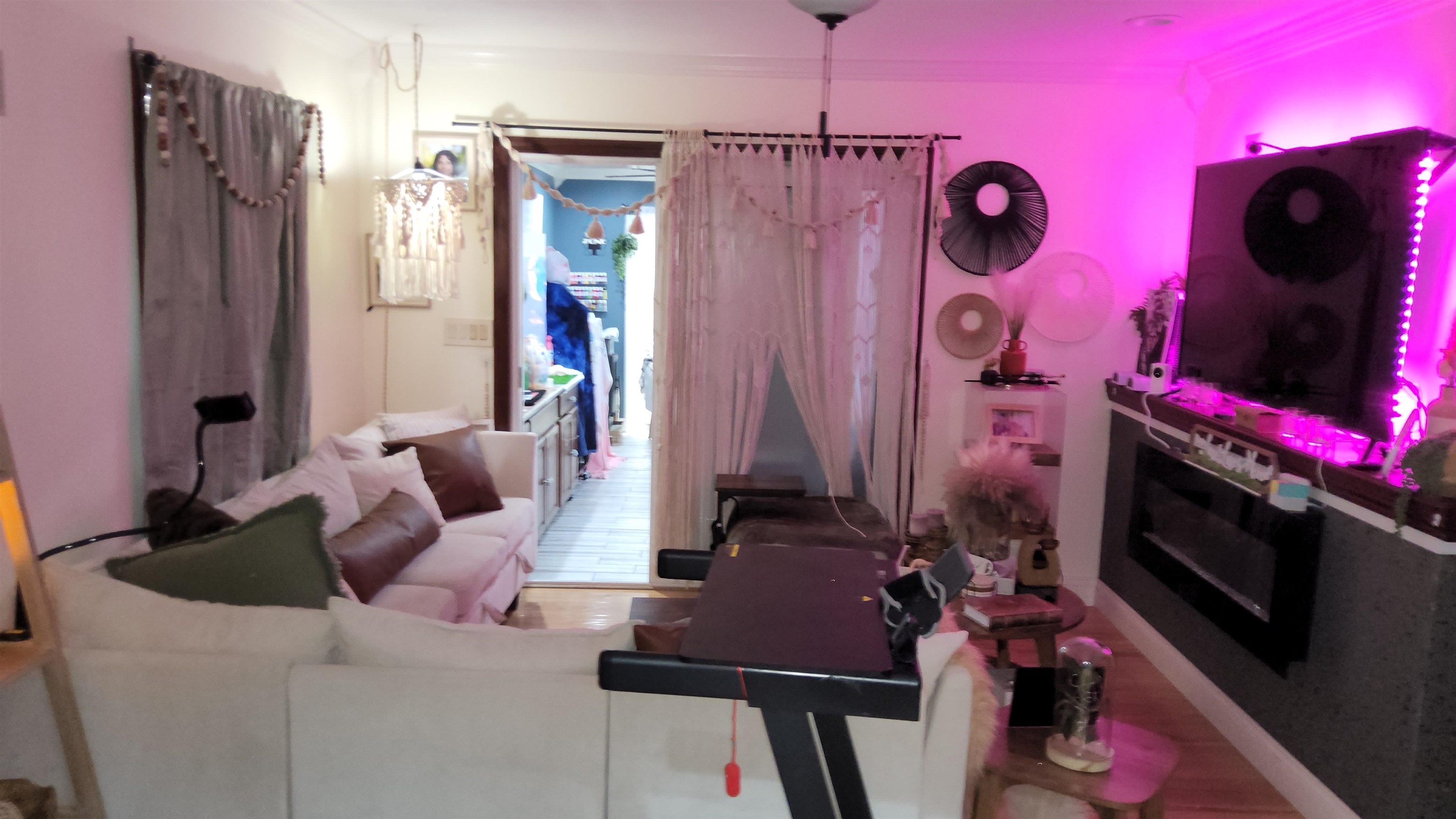 60 Mcquesten St, Manchester, NH 03102