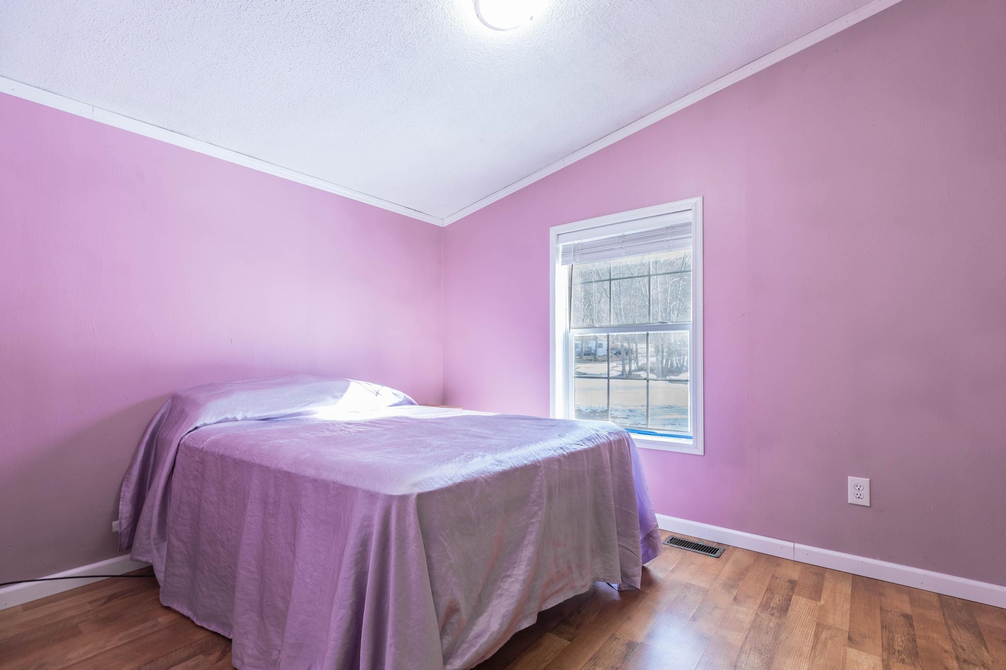 80 Brewster Rd, Barrington, NH 03825