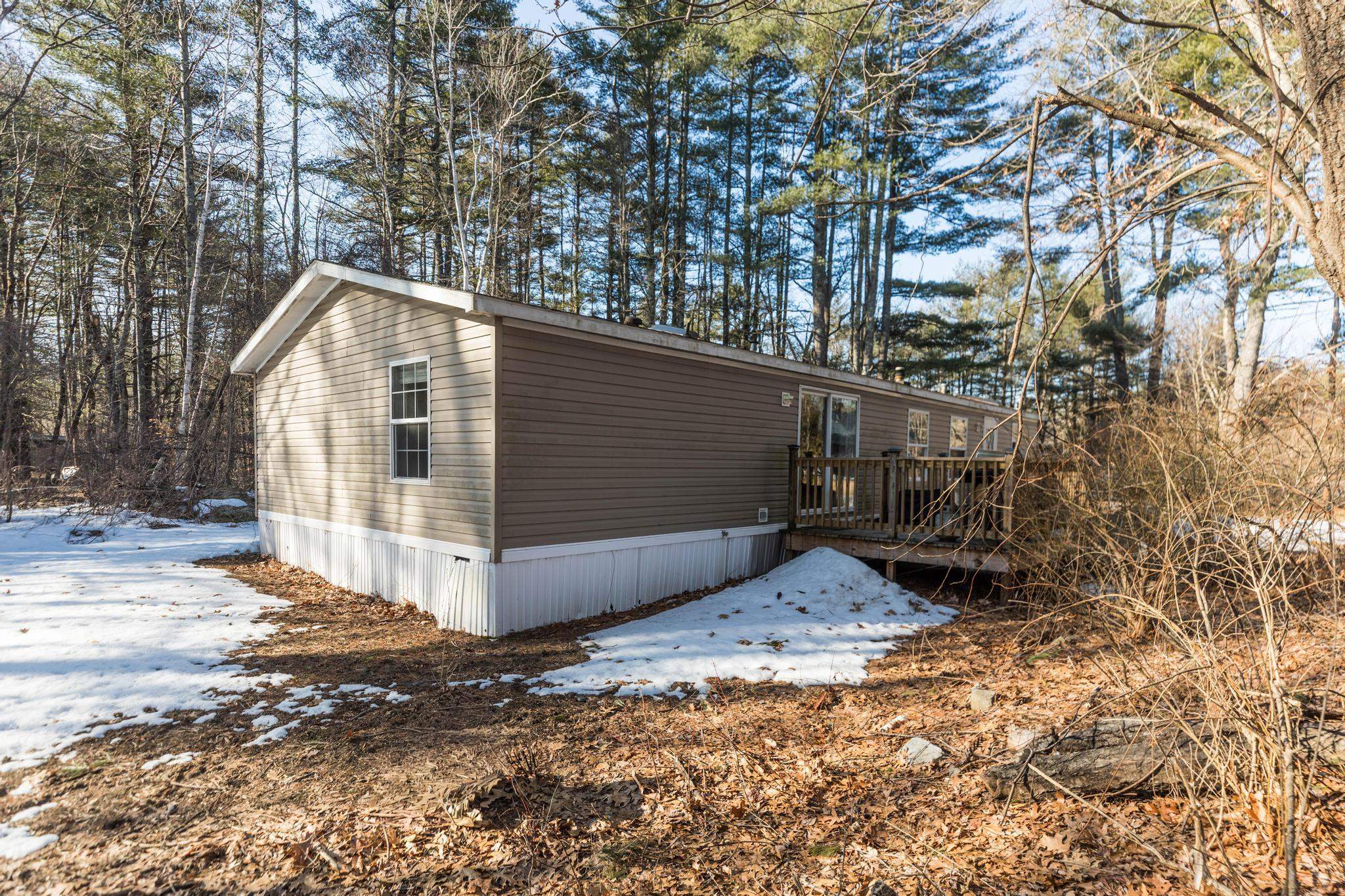 80 Brewster Rd, Barrington, NH 03825