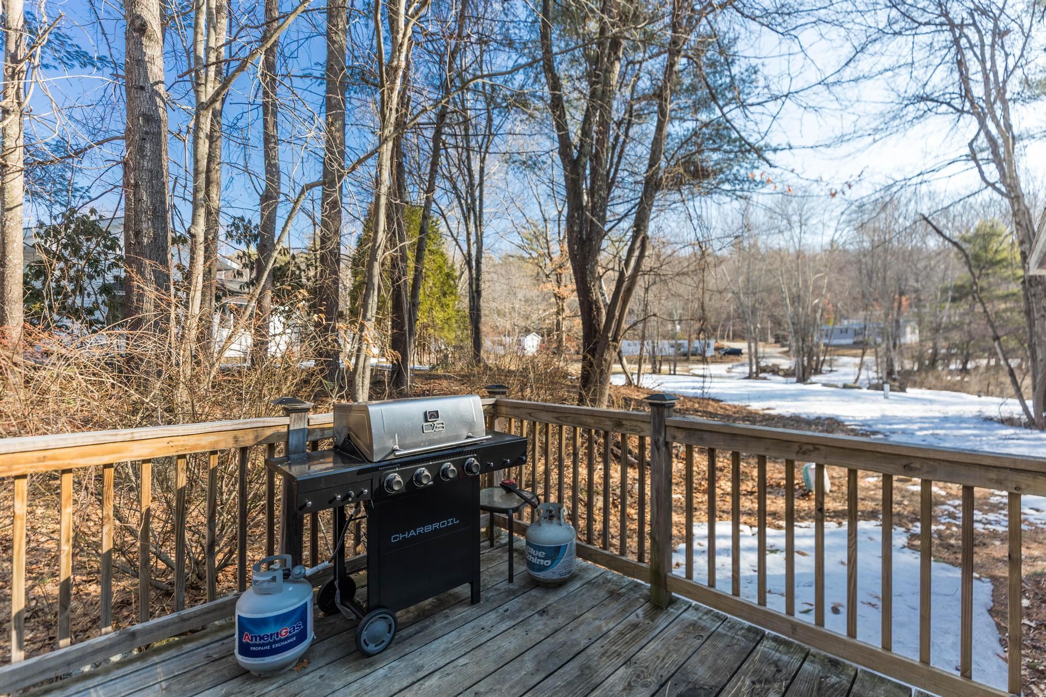 80 Brewster Rd, Barrington, NH 03825