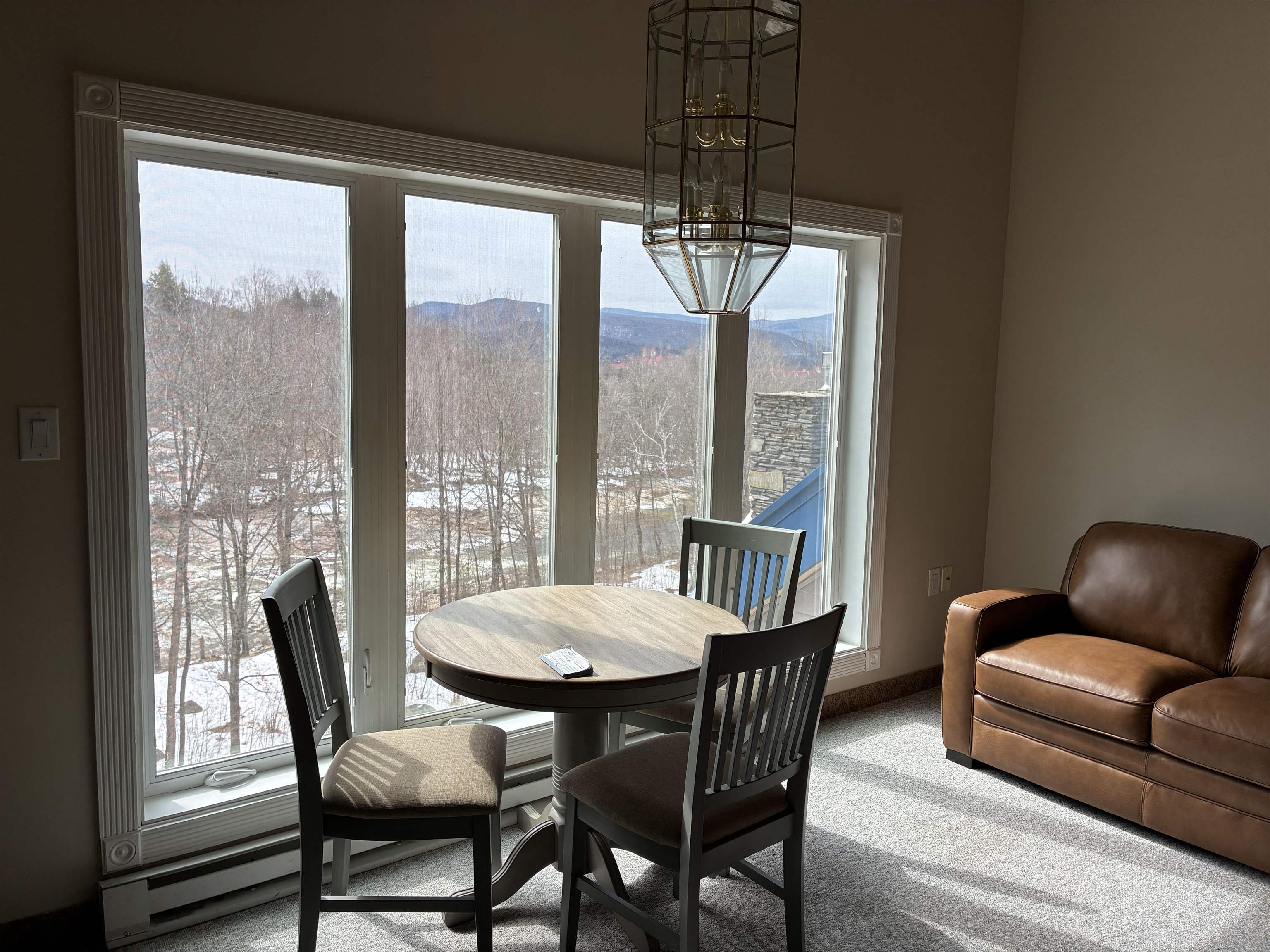 36 Lodge Rd, Lincoln, NH 03251