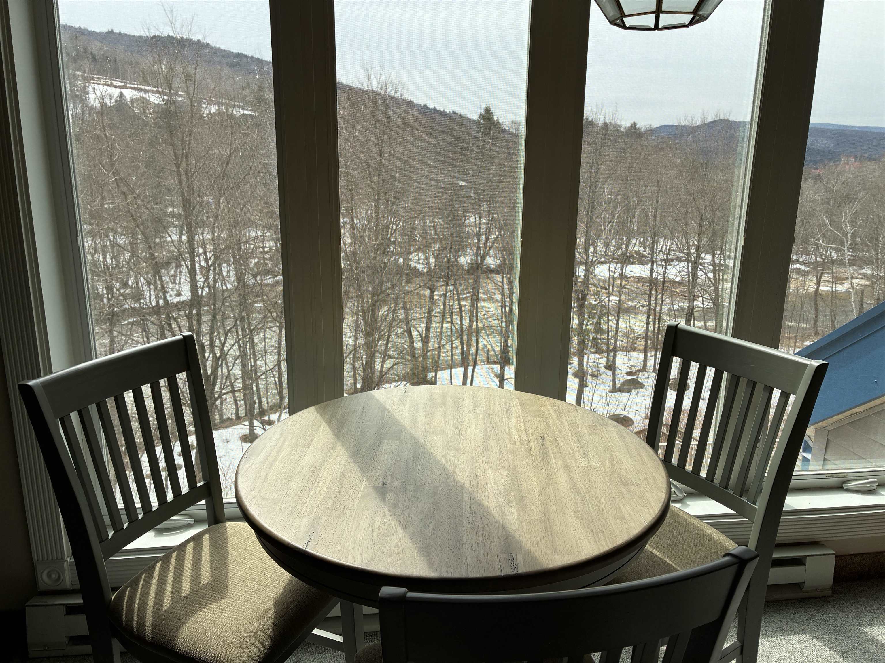 36 Lodge Rd, Lincoln, NH 03251