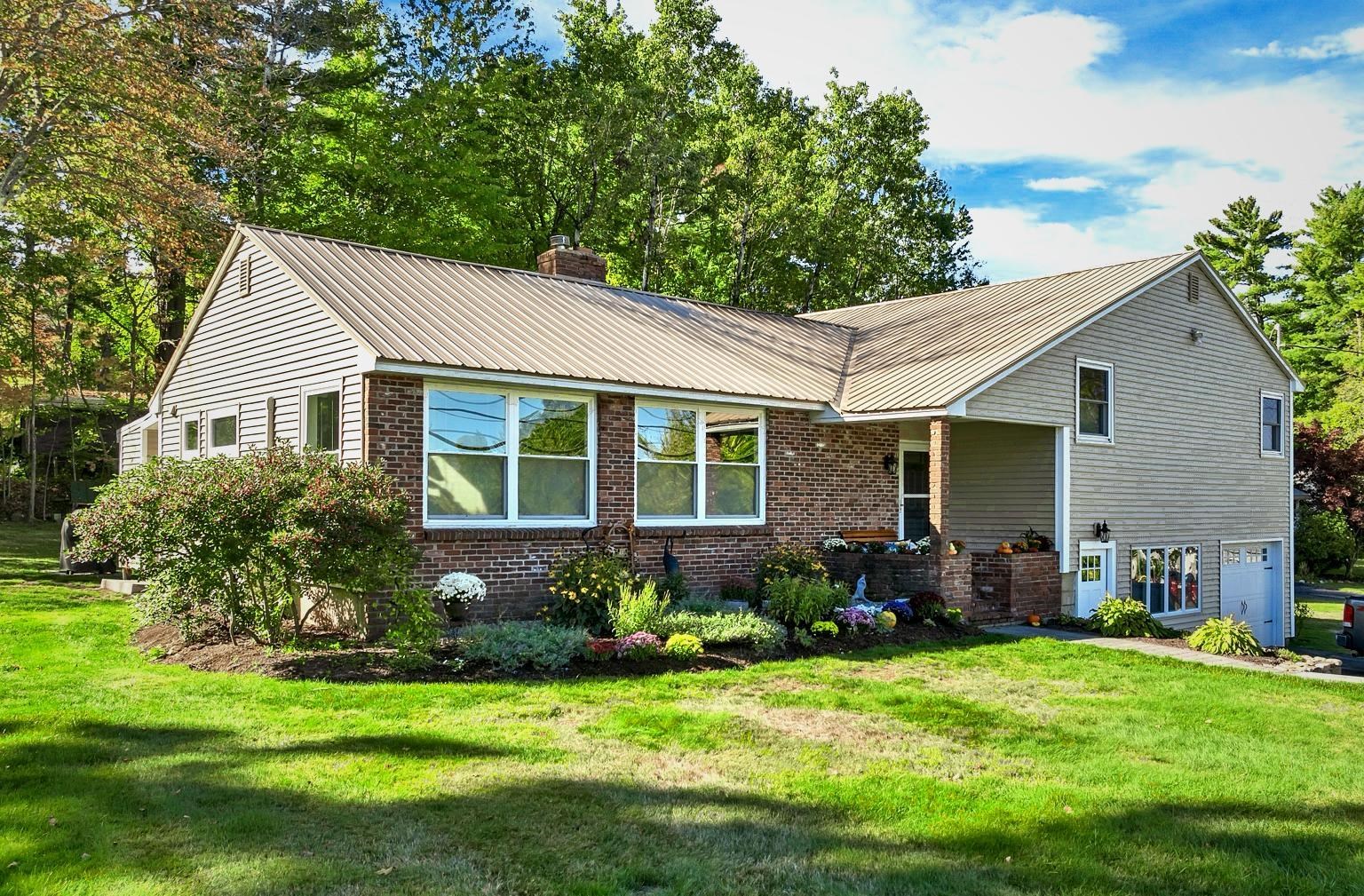 71 Annis Dr #1, Gilford, NH 03249