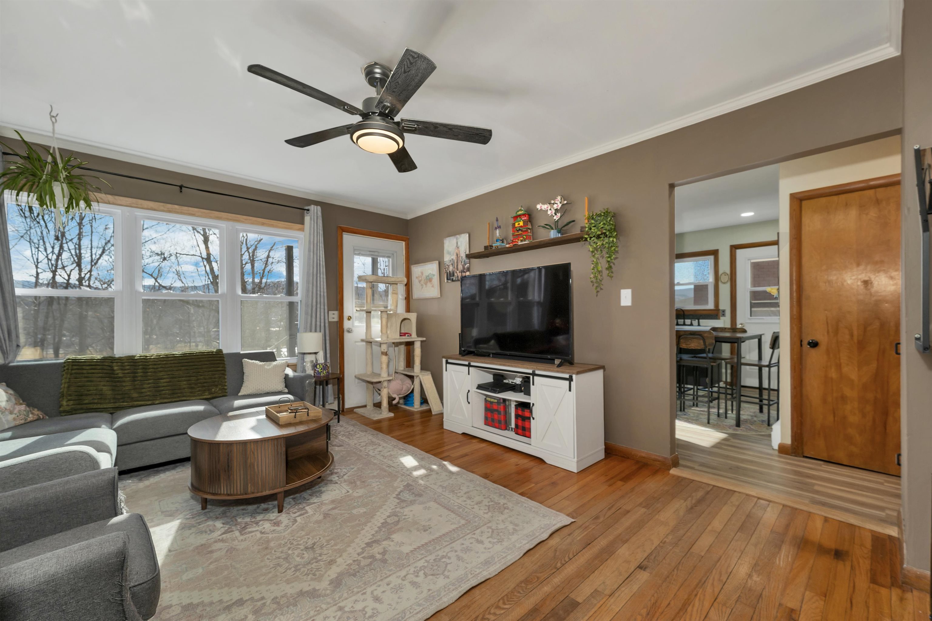 277 Sweden St, Berlin, NH 03570